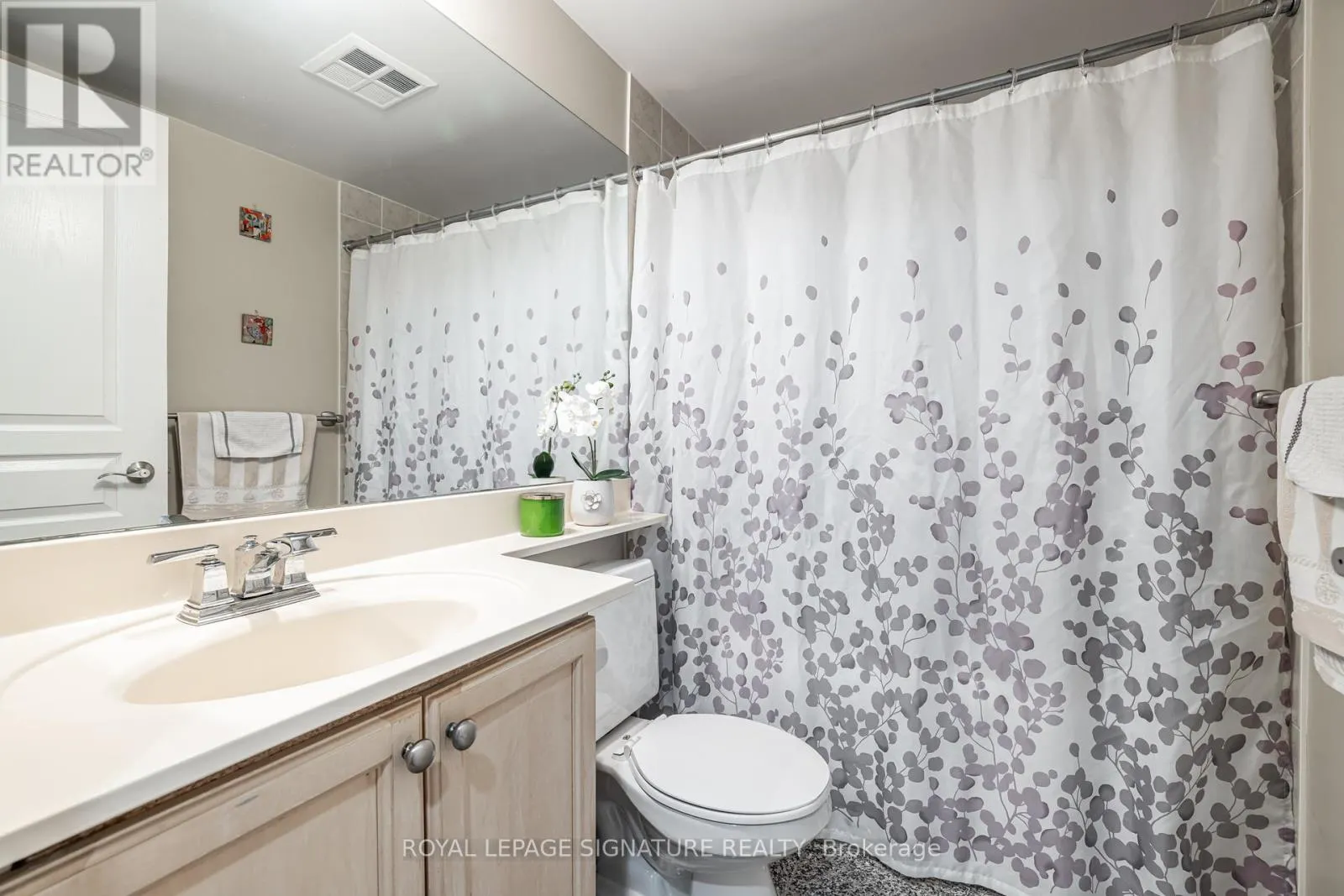1806 - 10 NORTHTOWN WAY