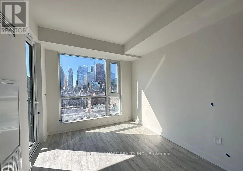 1465 W - 135 LOWER SHERBOURNE STREET