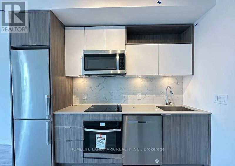 1465 W - 135 LOWER SHERBOURNE STREET