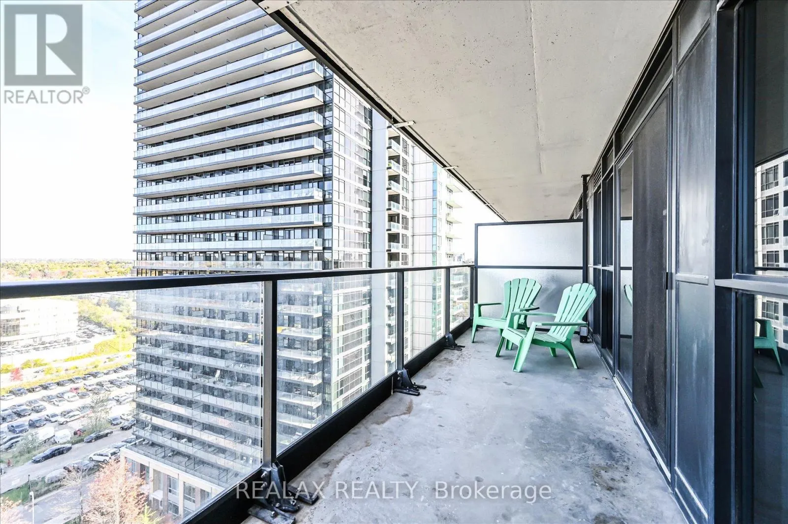 1706 - 29 SINGER COURT