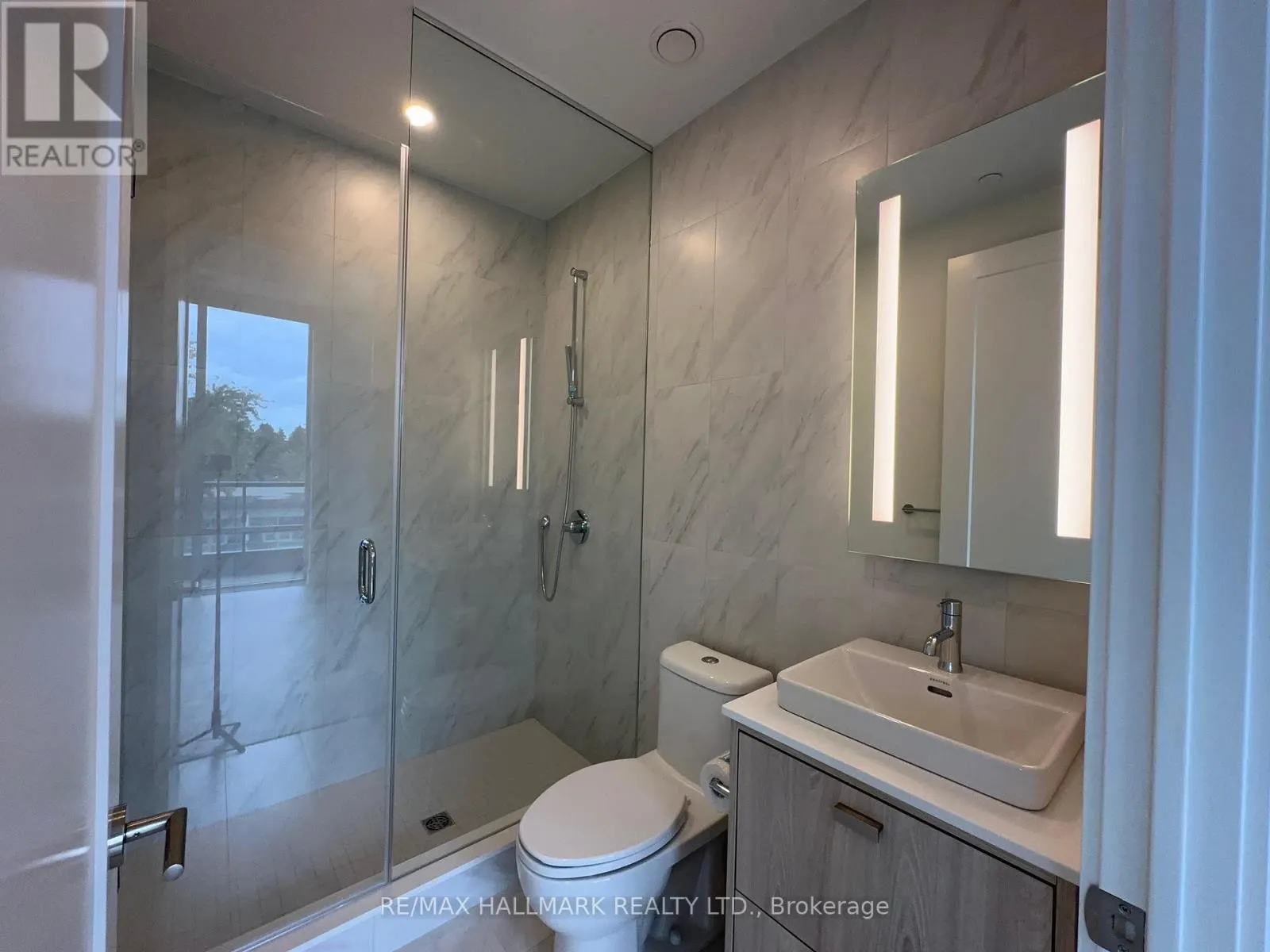 312 - 115 DENISON AVENUE