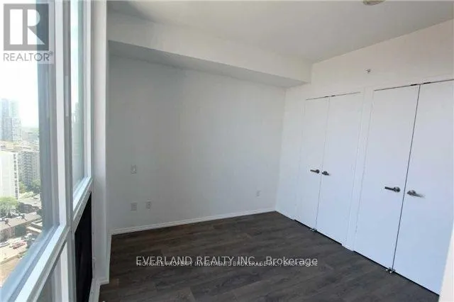 1209 - 45 CHARLES STREET S