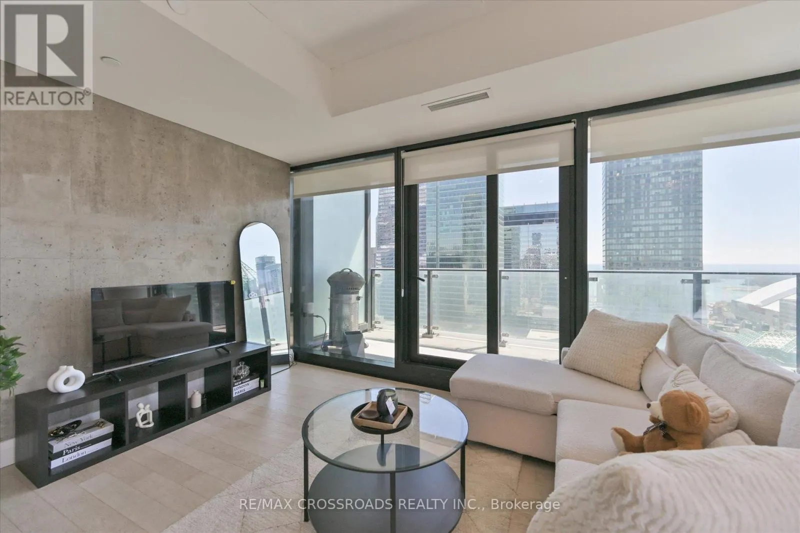 3006 - 224 KING STREET W