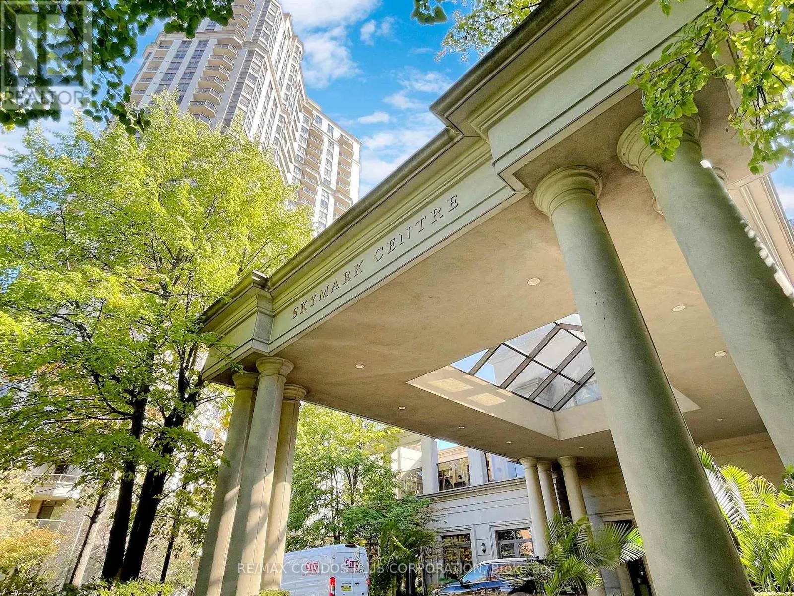 1801 - 78 HARRISON GARDEN BOULEVARD