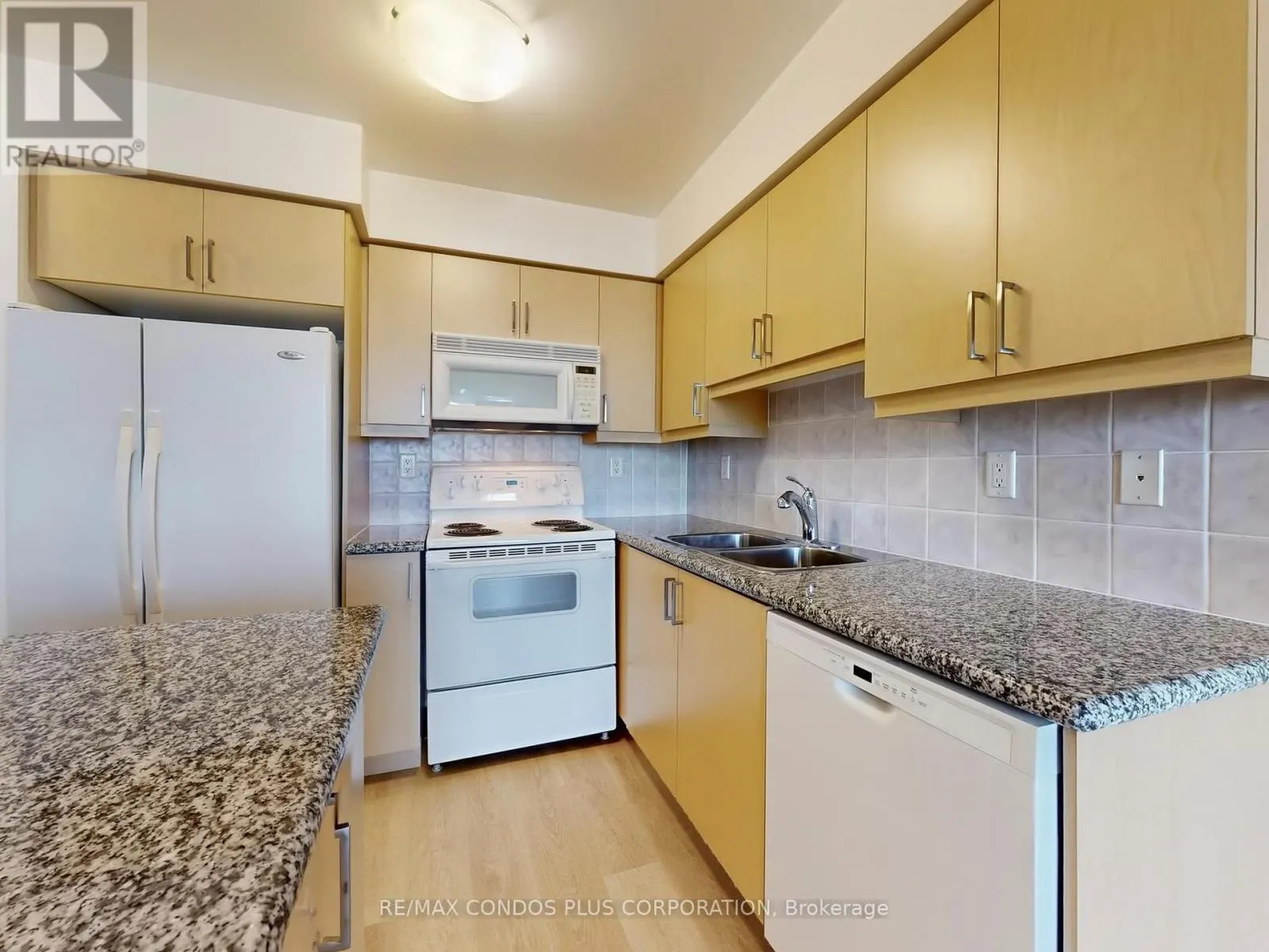 1801 - 78 HARRISON GARDEN BOULEVARD