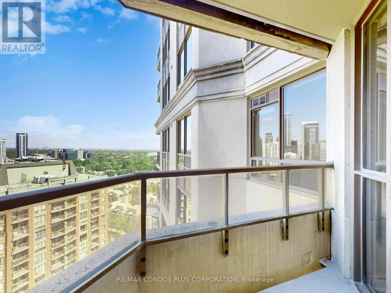 1801 - 78 HARRISON GARDEN BOULEVARD