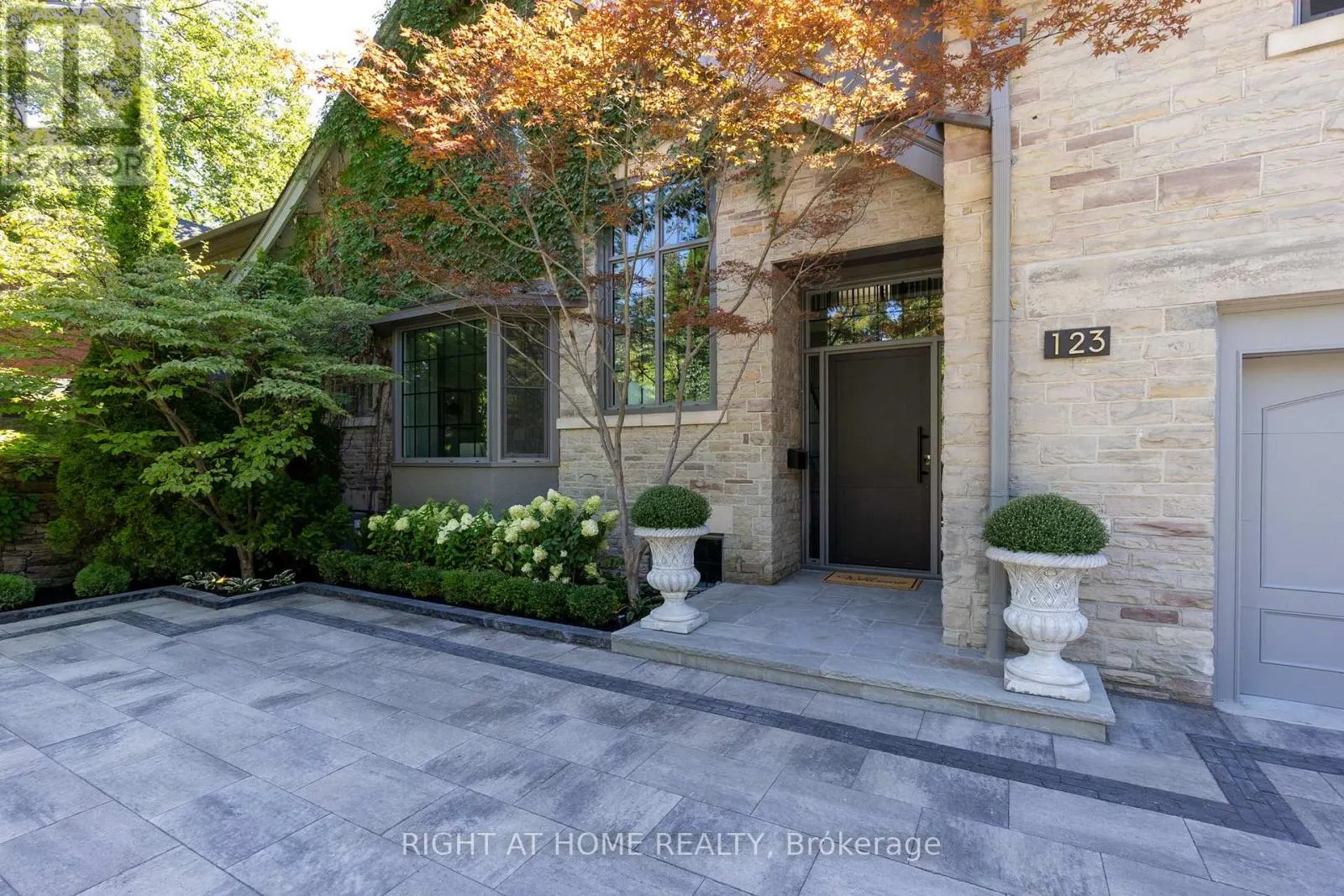 123 SOUTH DRIVE
