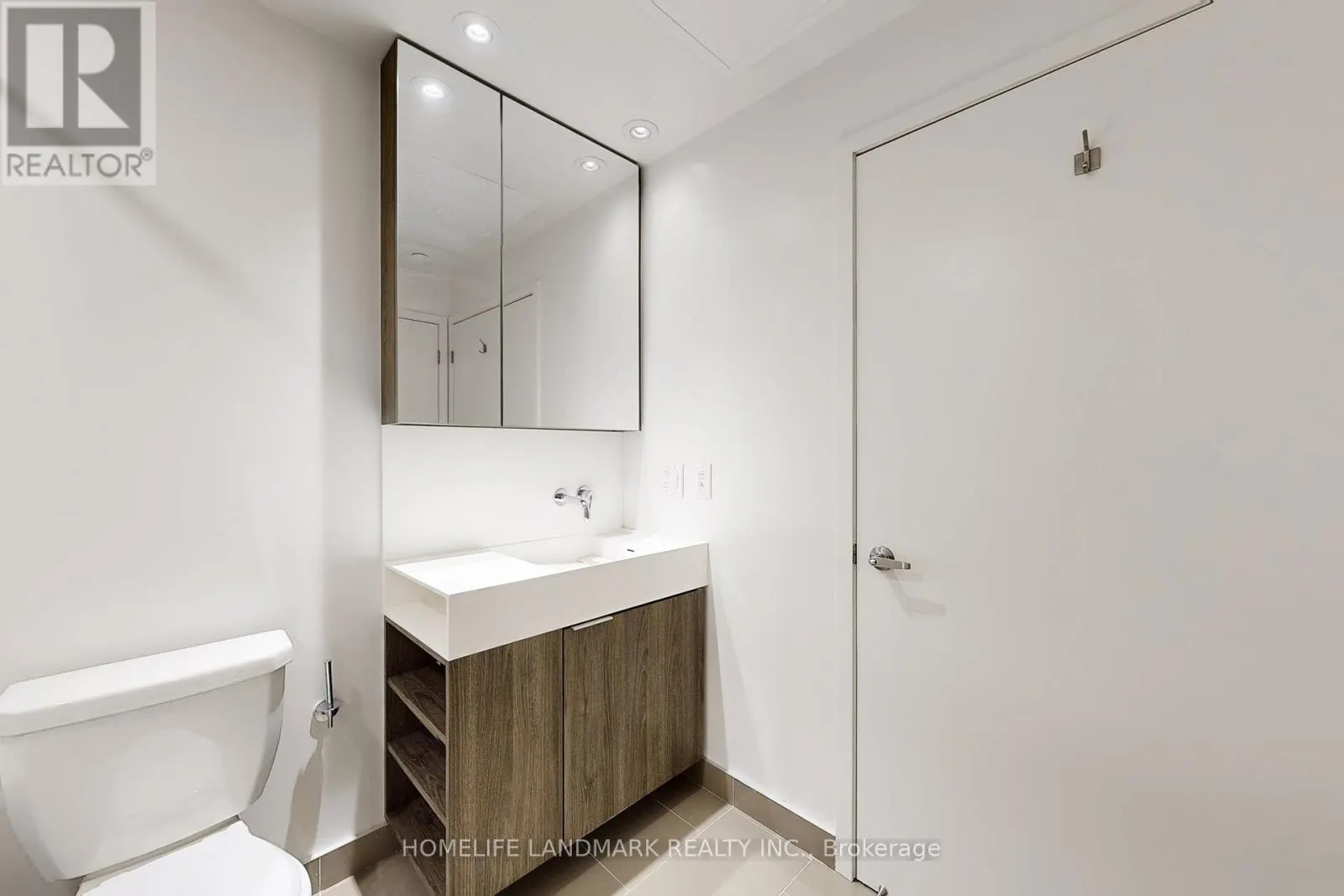 3508 - 15 LOWER JARVIS STREET