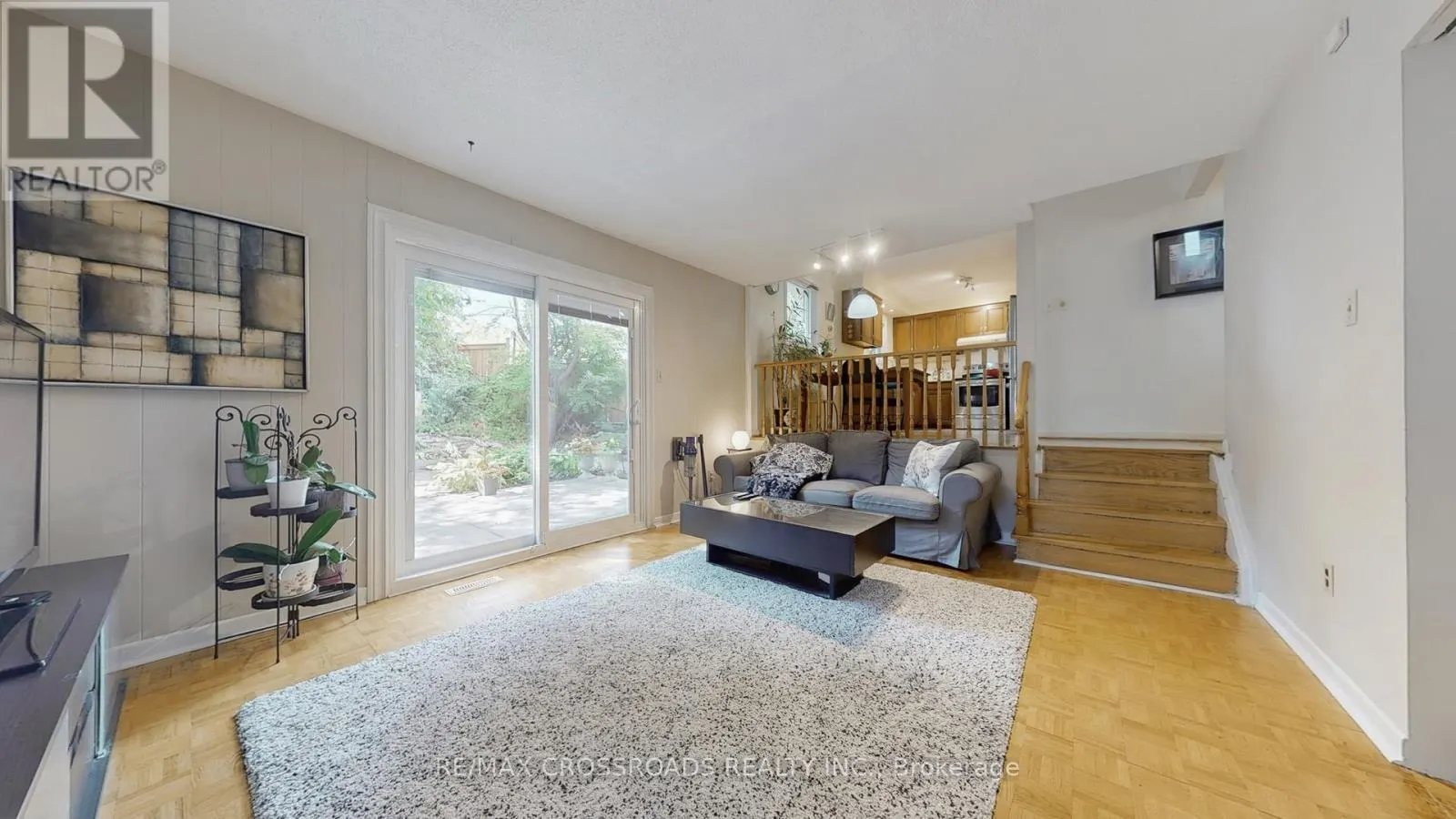 218 KINGSLAKE ROAD