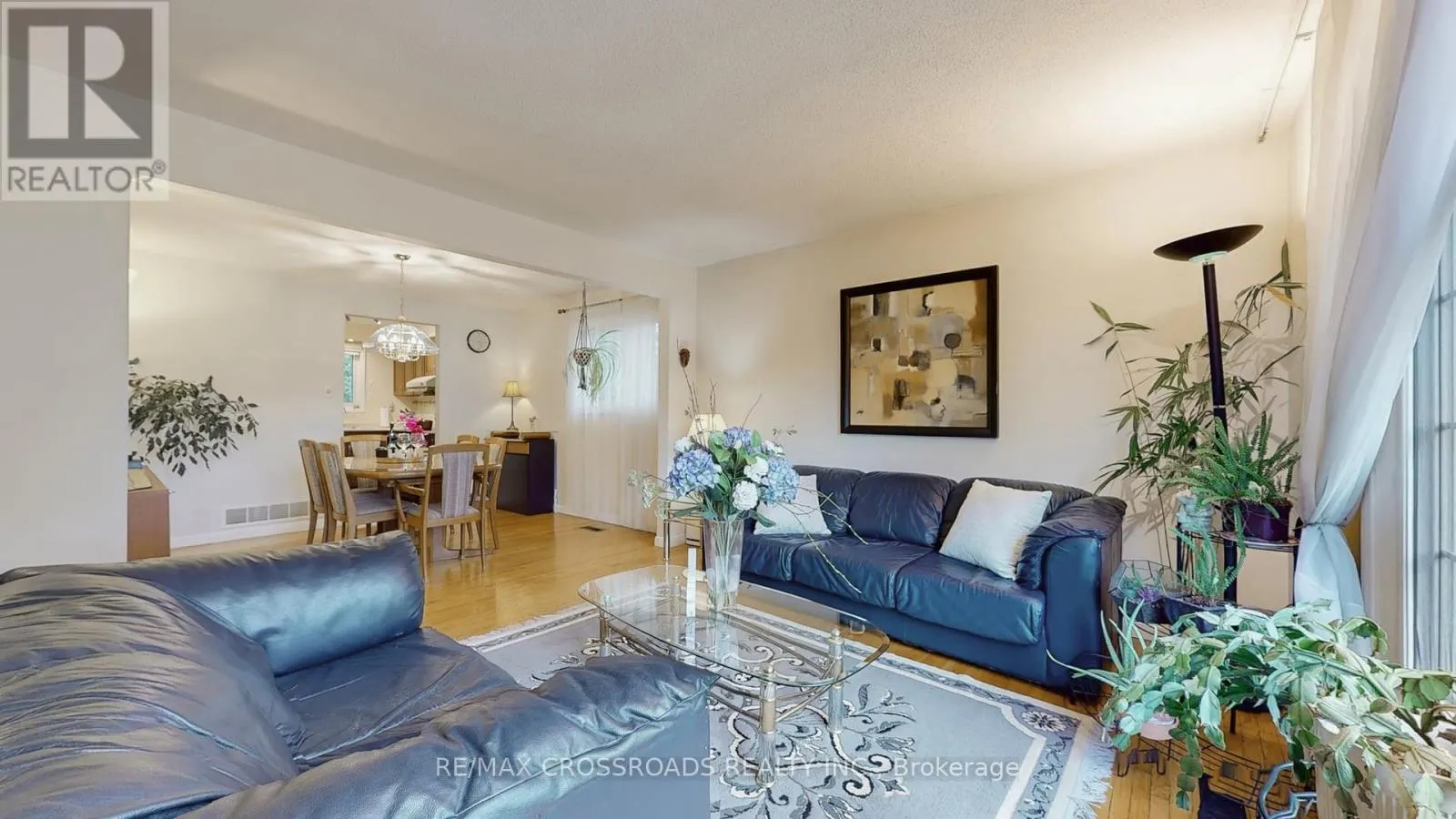 218 KINGSLAKE ROAD