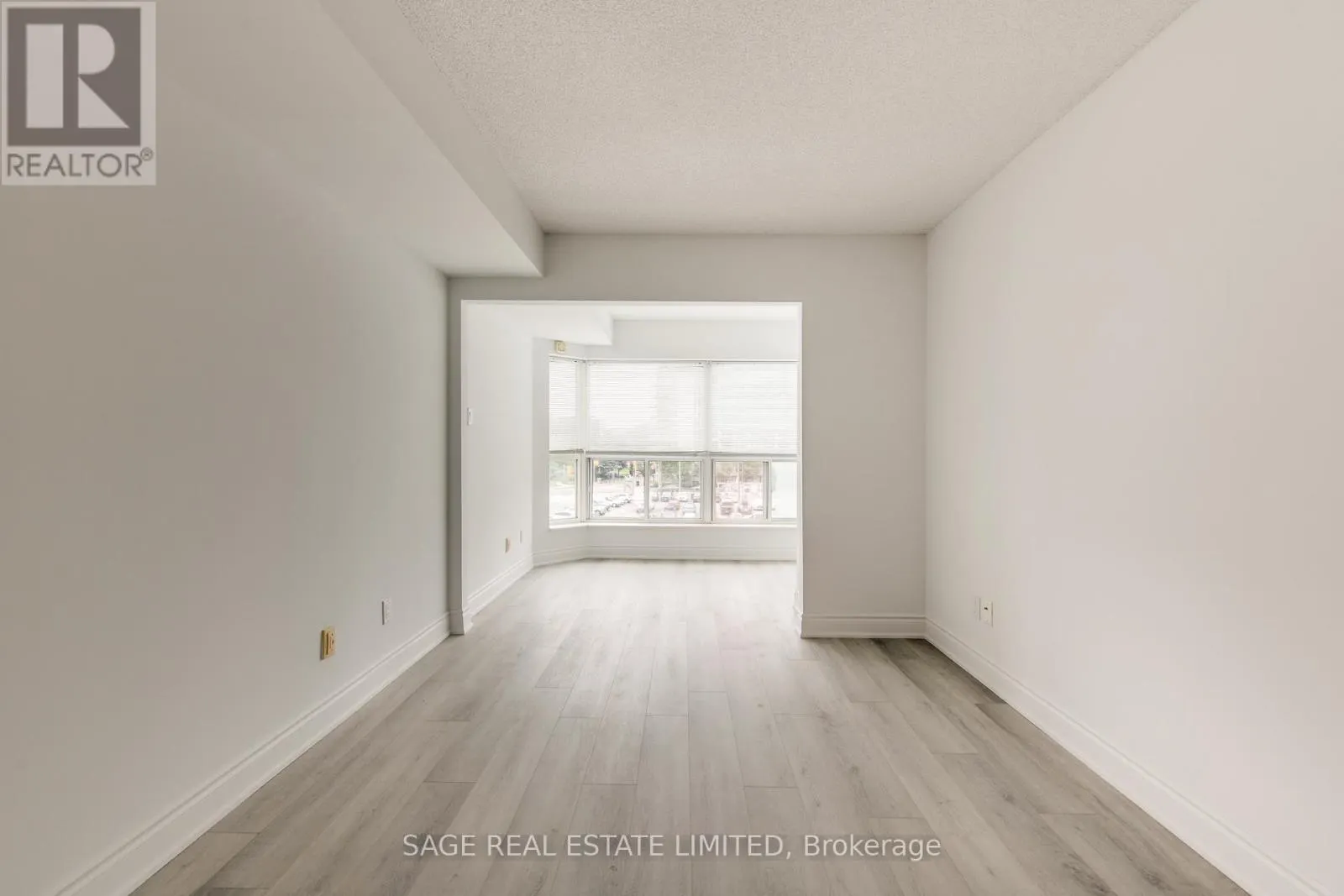 531 - 600 QUEENS QUAY W