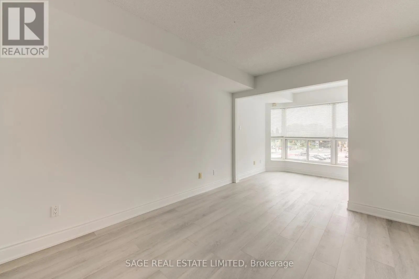 531 - 600 QUEENS QUAY W