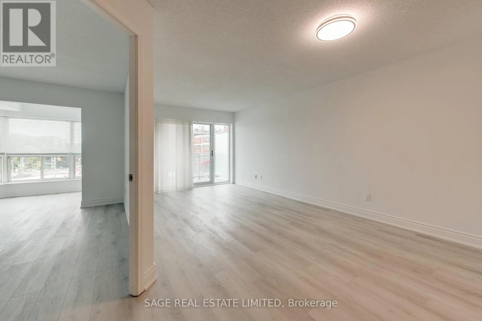 531 - 600 QUEENS QUAY W