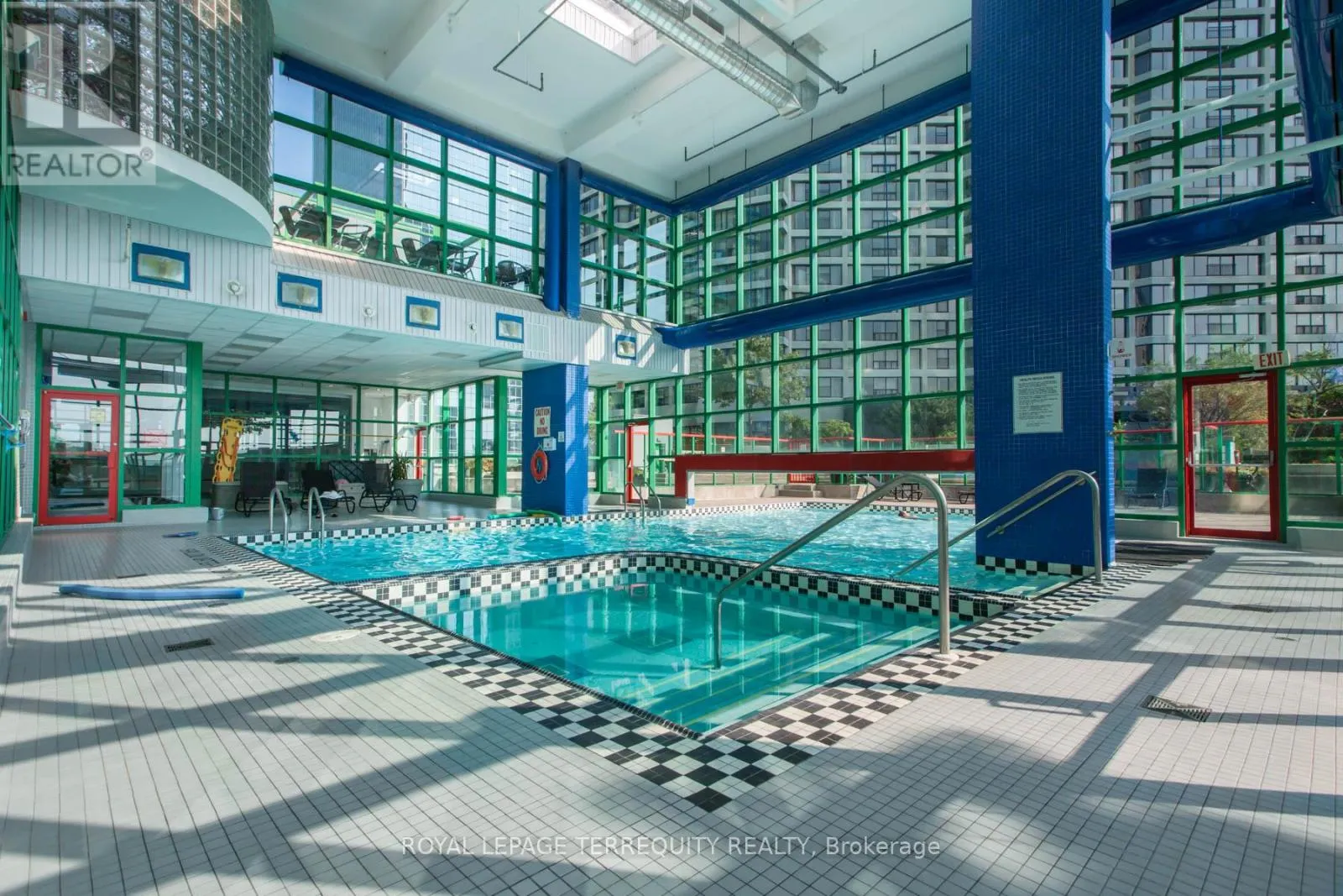 708 ST - 99 HARBOUR SQUARE