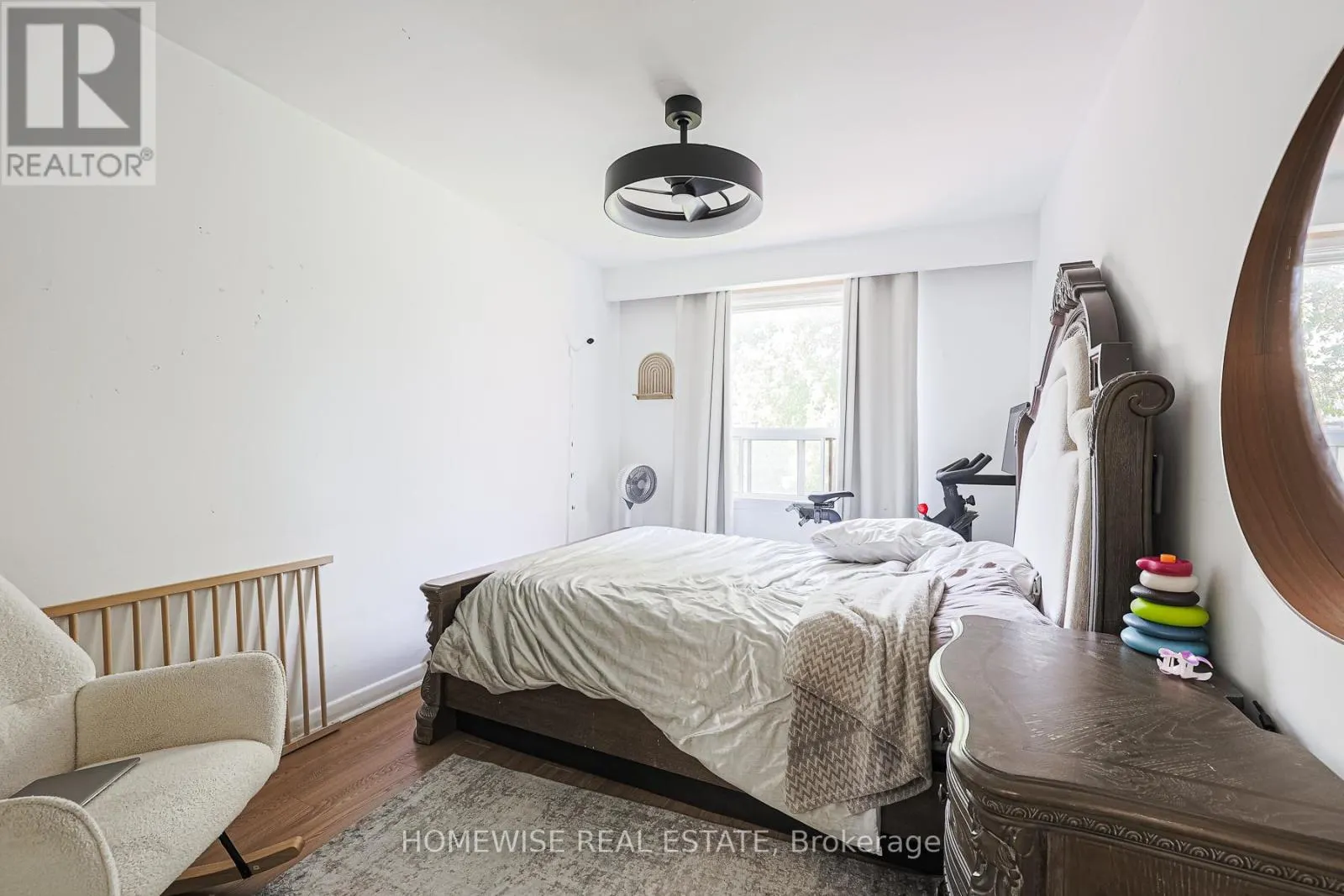 4 LANARK AVENUE