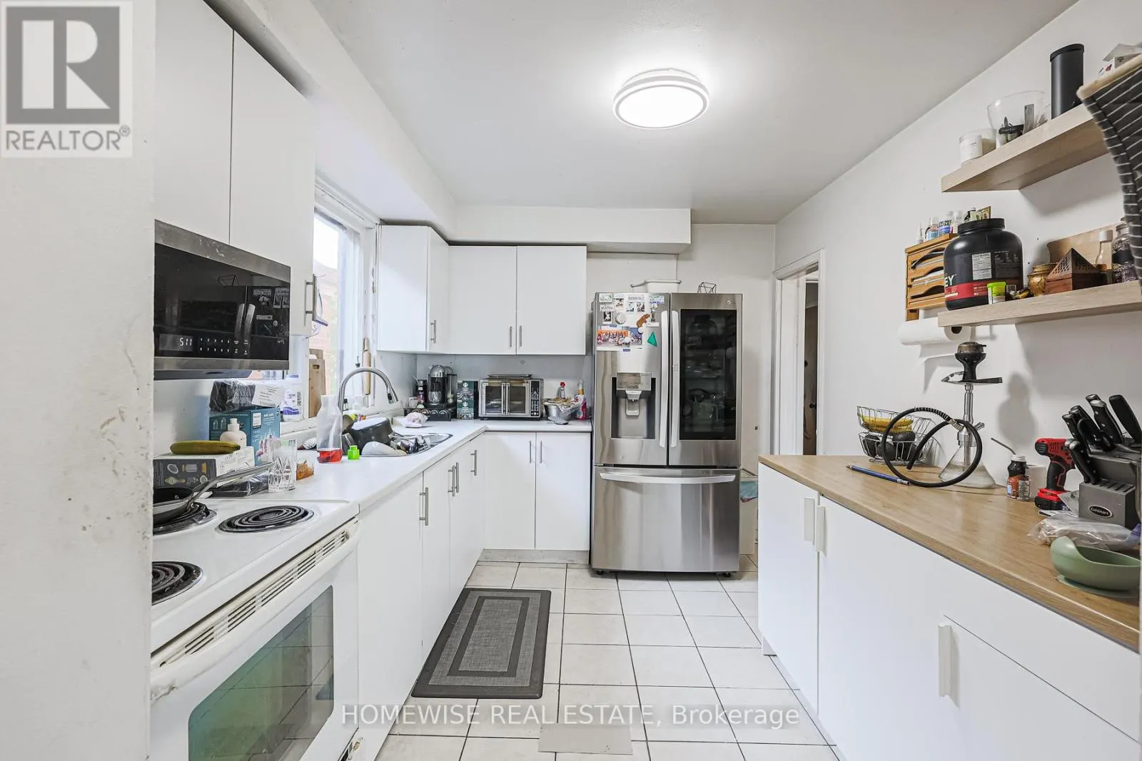 4 LANARK AVENUE