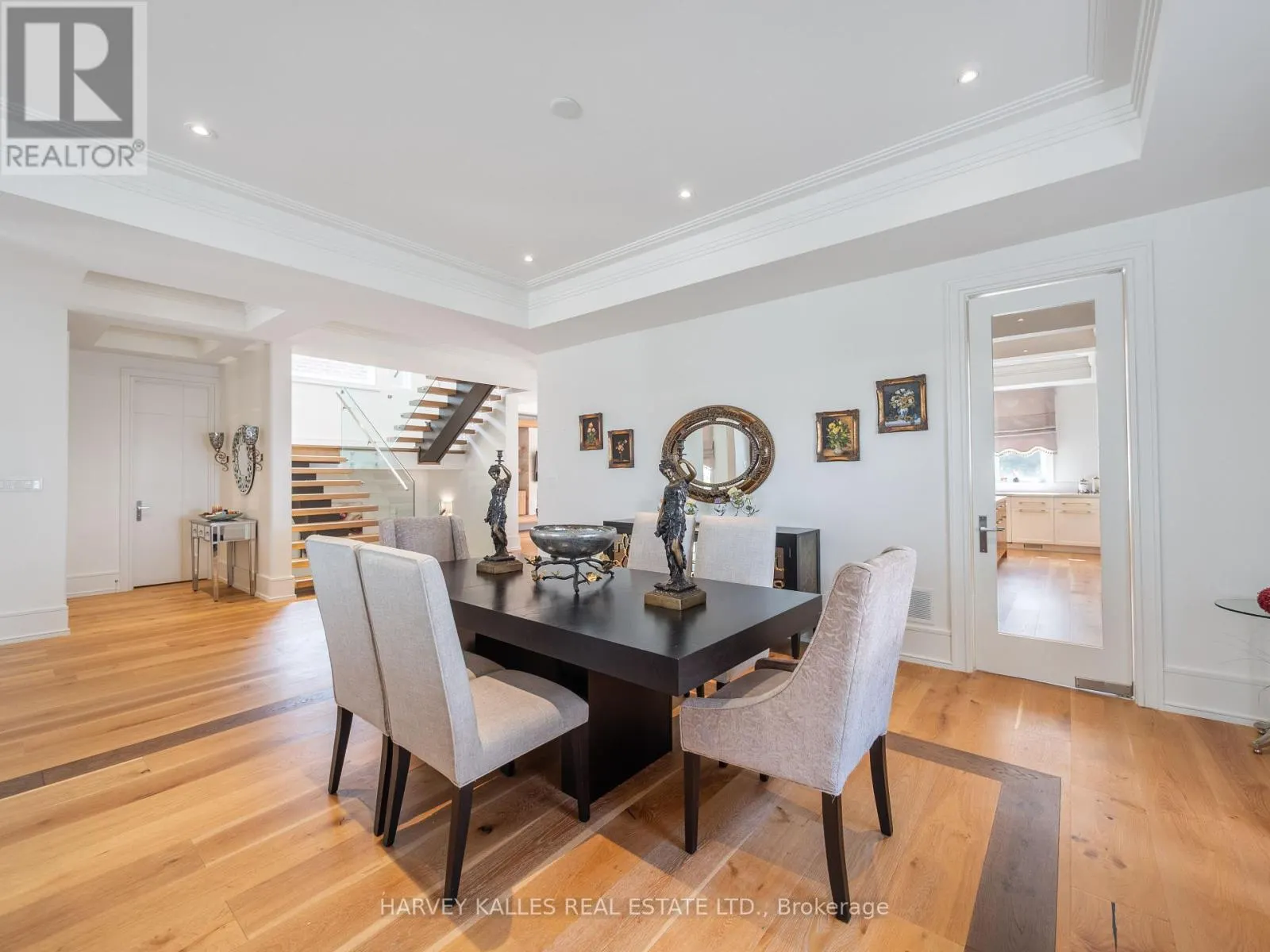 267 EMPRESS AVENUE
