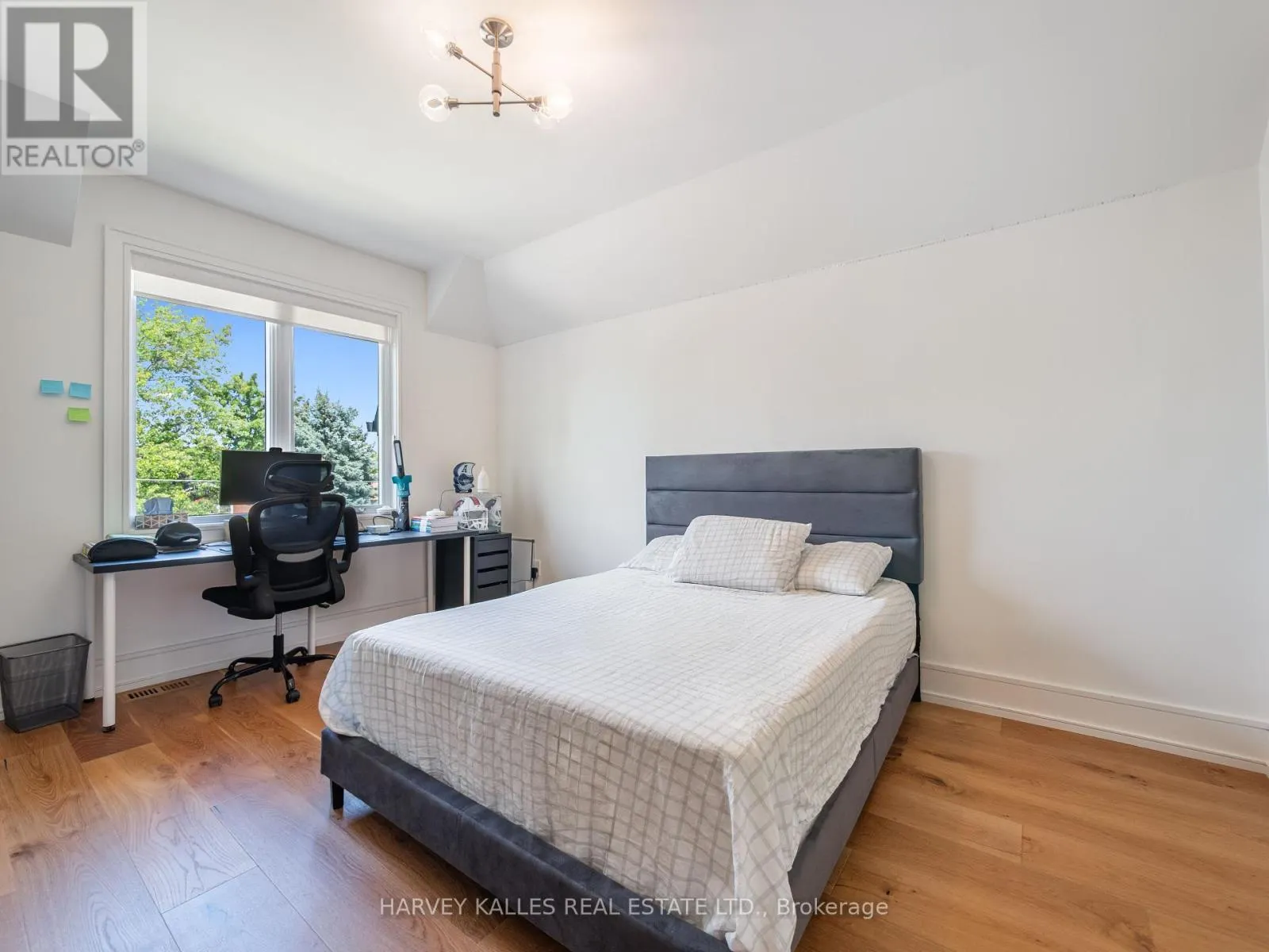 267 EMPRESS AVENUE