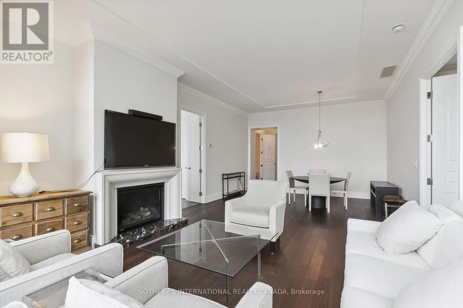3005 - 183 WELLINGTON STREET W