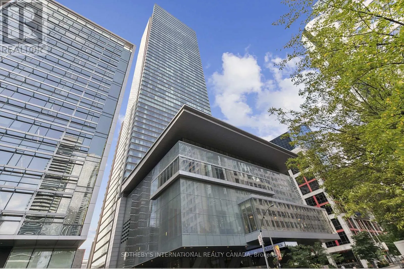 3005 - 183 WELLINGTON STREET W