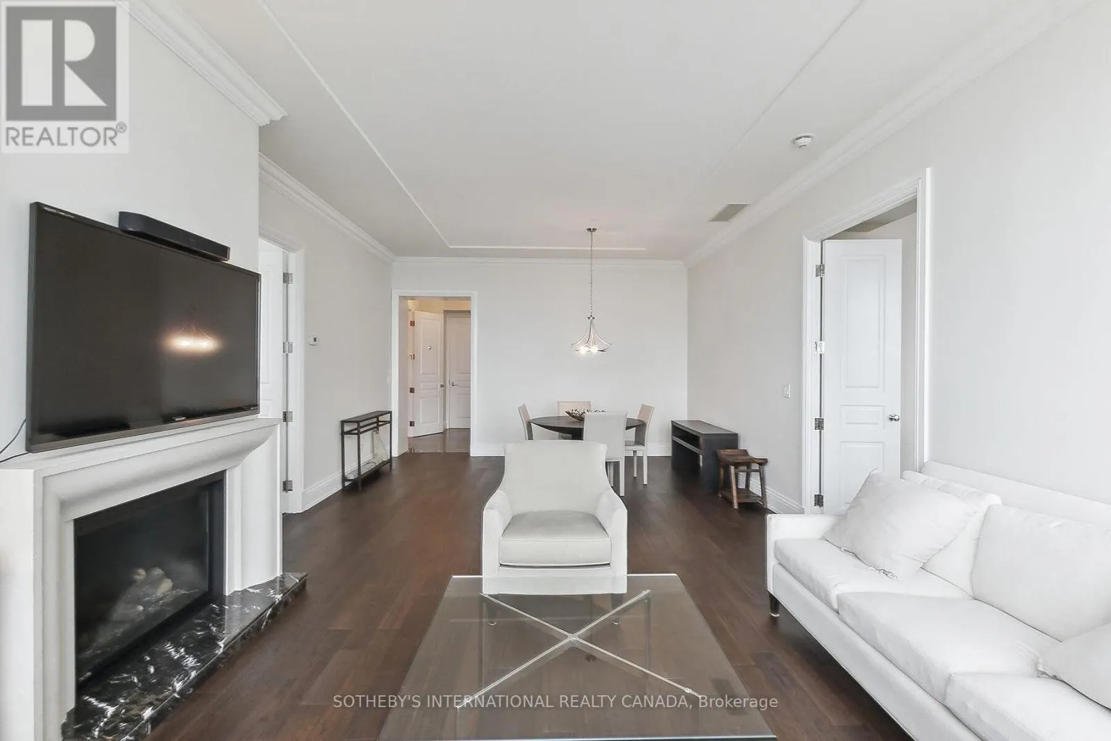 3005 - 183 WELLINGTON STREET W