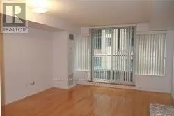 308 - 270 WELLINGTON STREET W