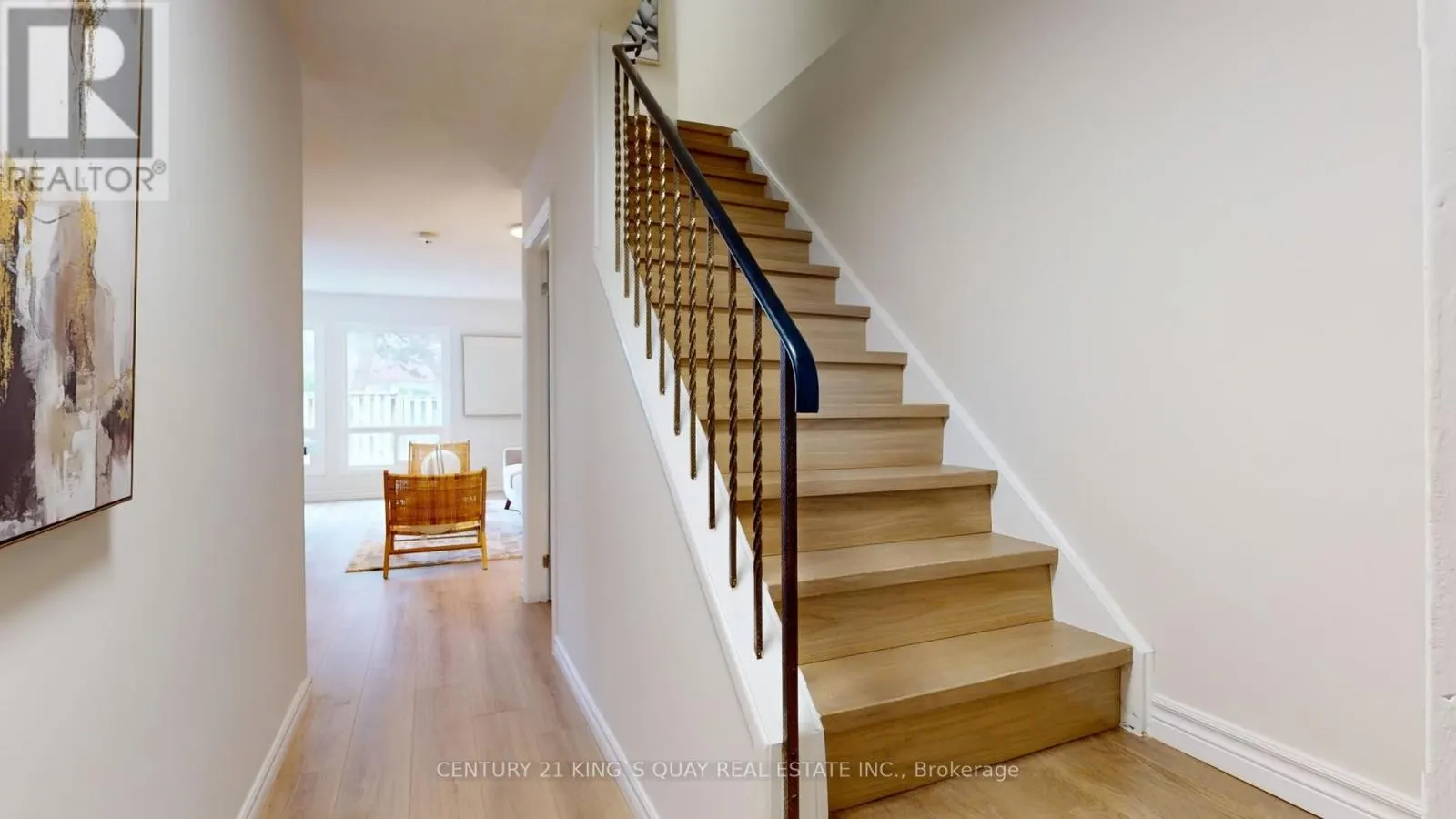 166 - 81 ELSA VINE WAY