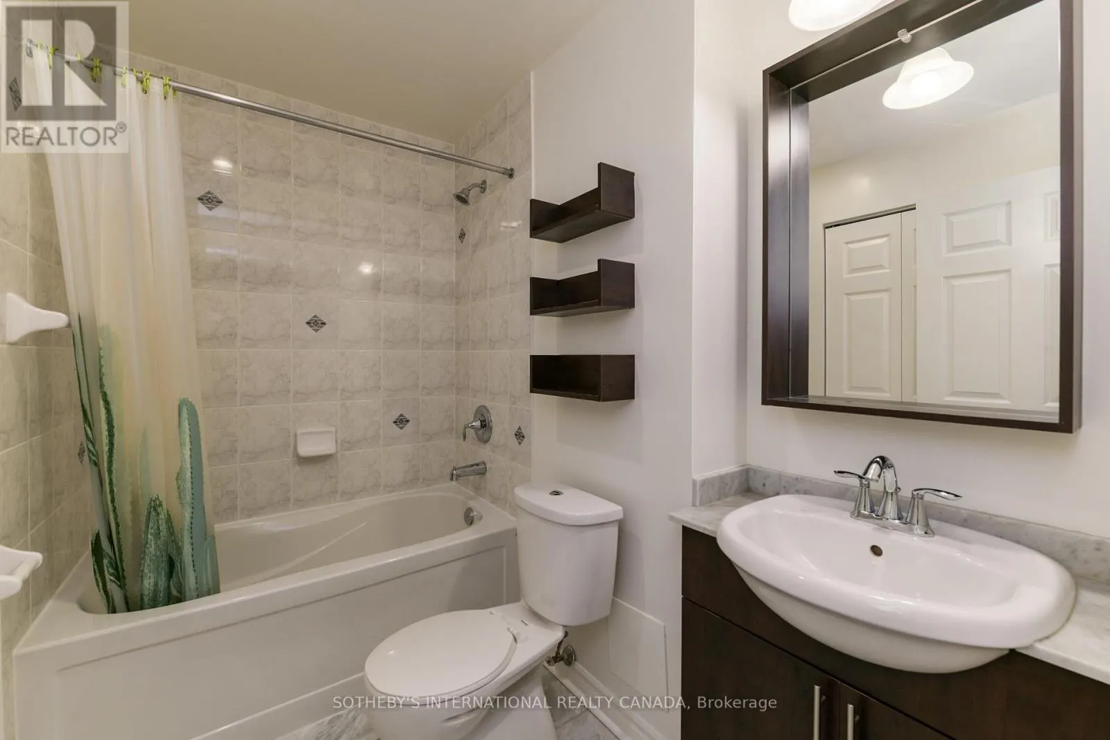 509 - 18 HOLMES AVENUE