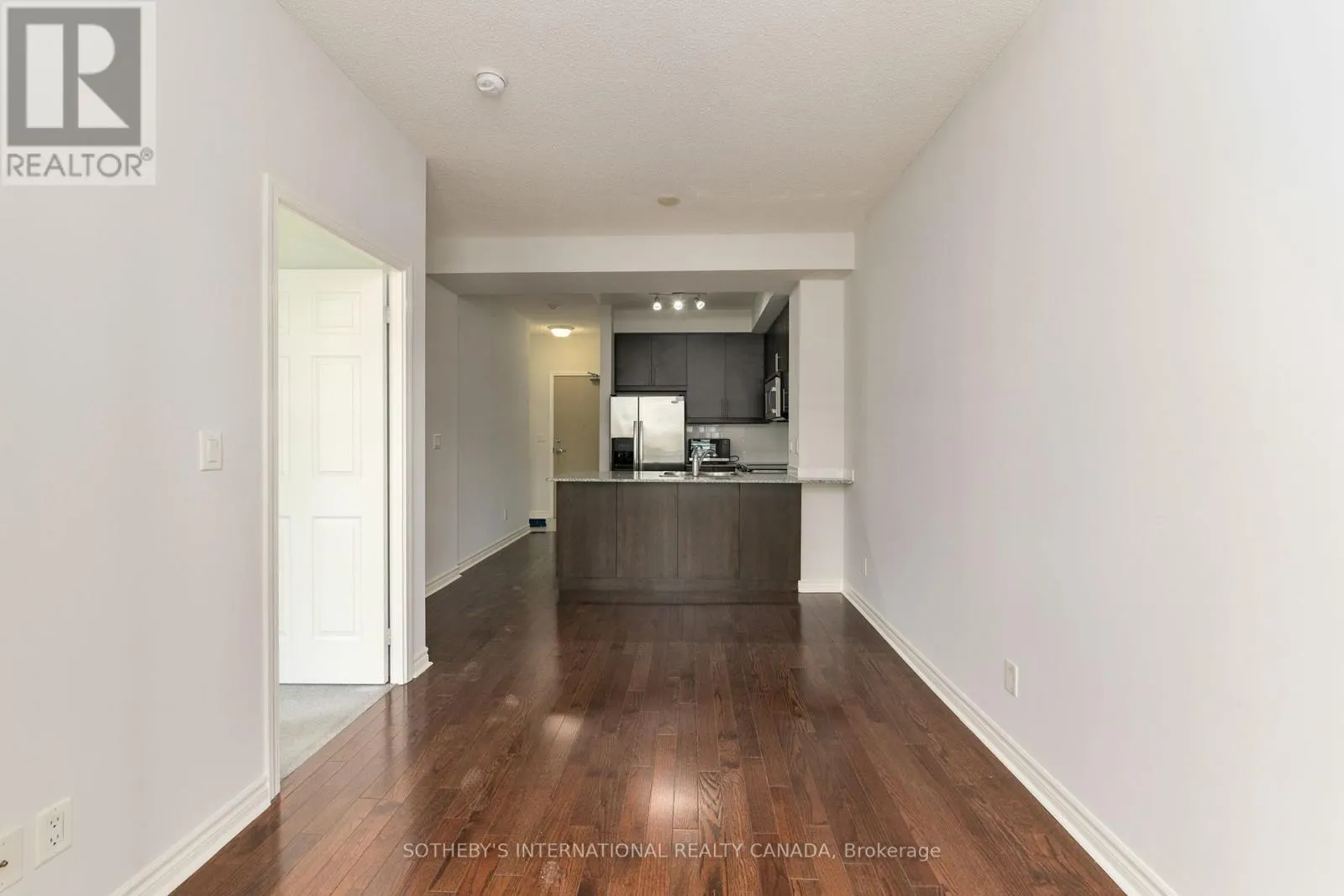 509 - 18 HOLMES AVENUE