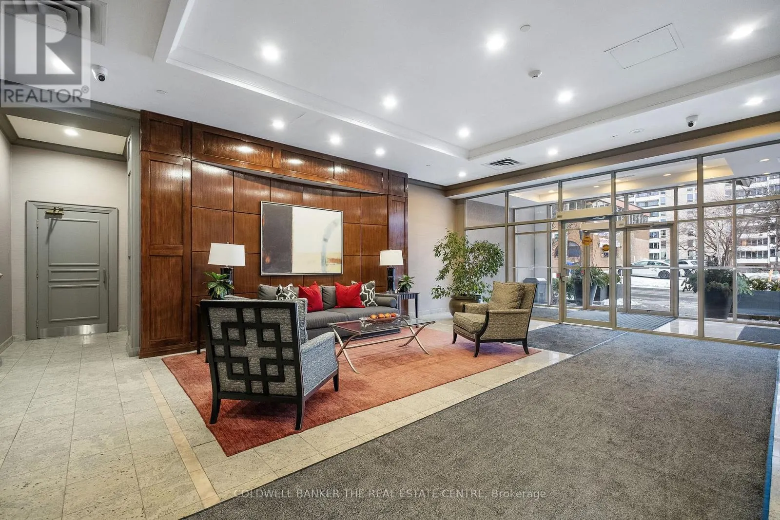 510 - 253 MERTON STREET N