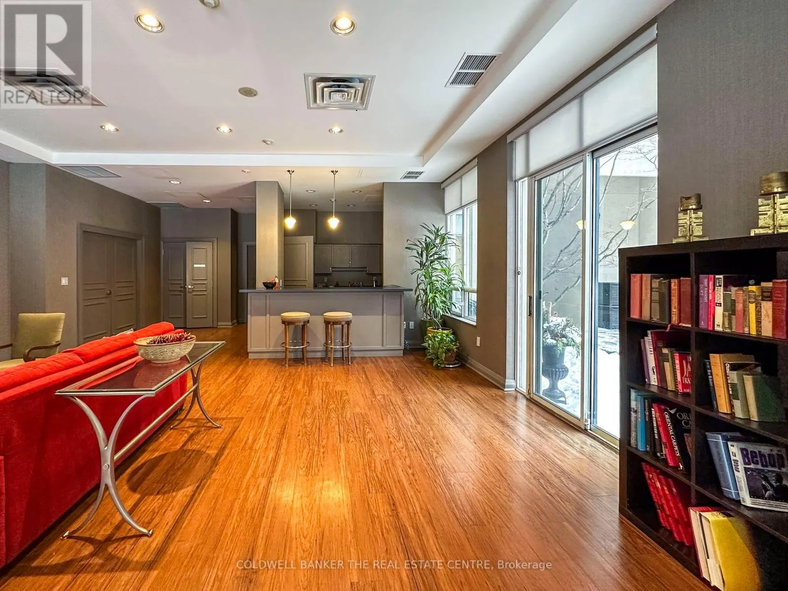 510 - 253 MERTON STREET N