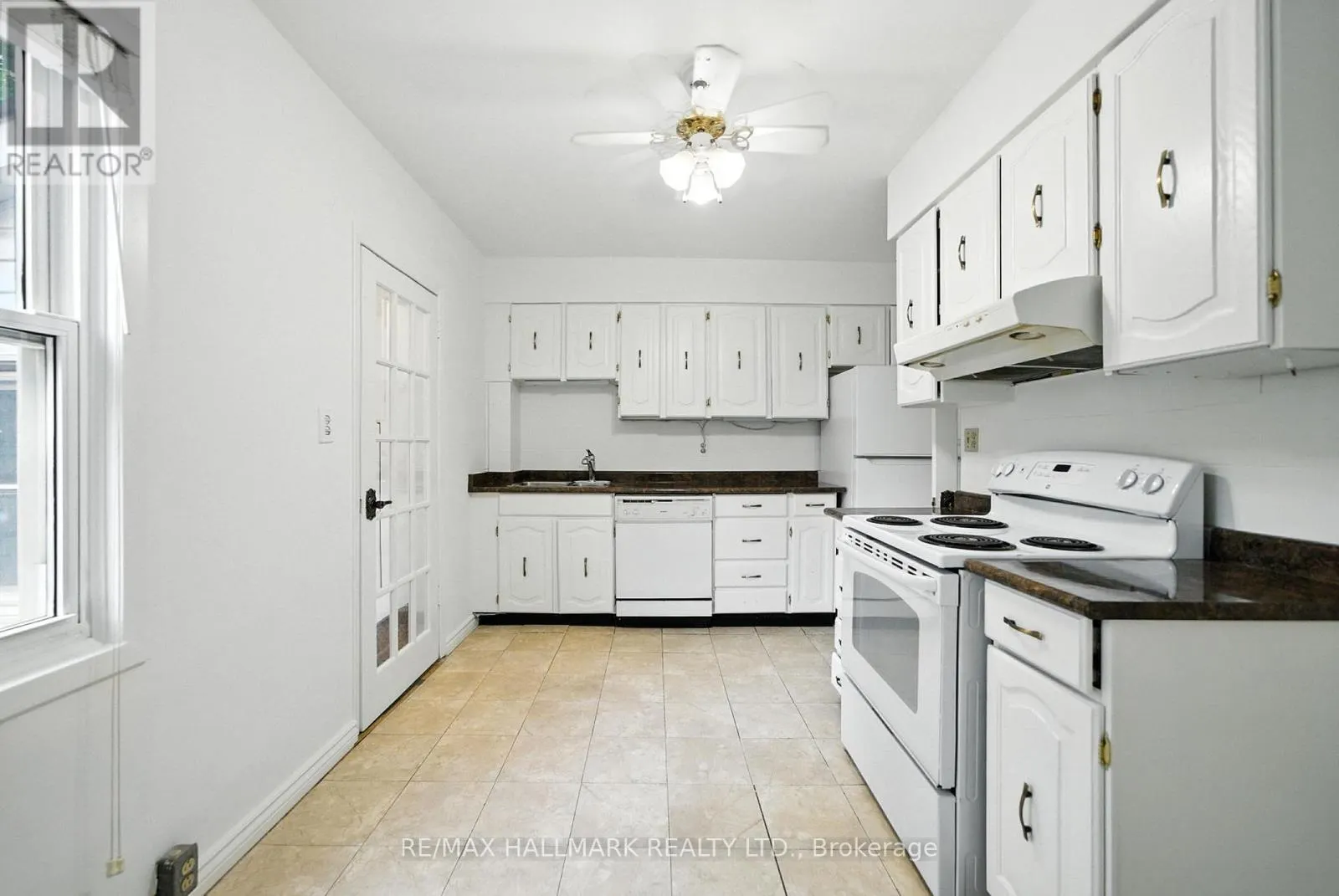 49 RAWLINSON AVENUE