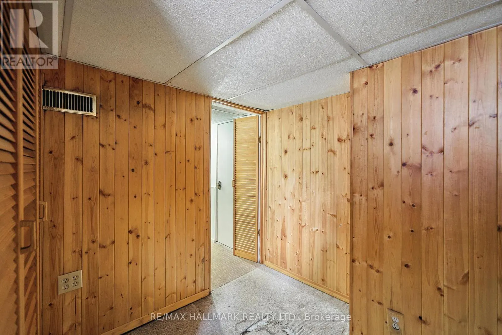 49 RAWLINSON AVENUE