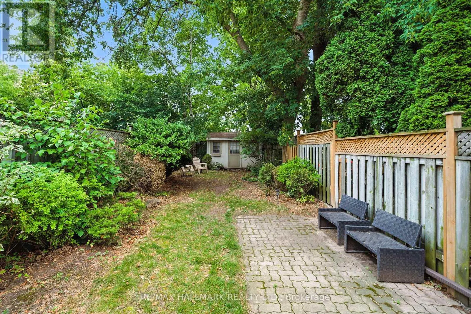 49 RAWLINSON AVENUE