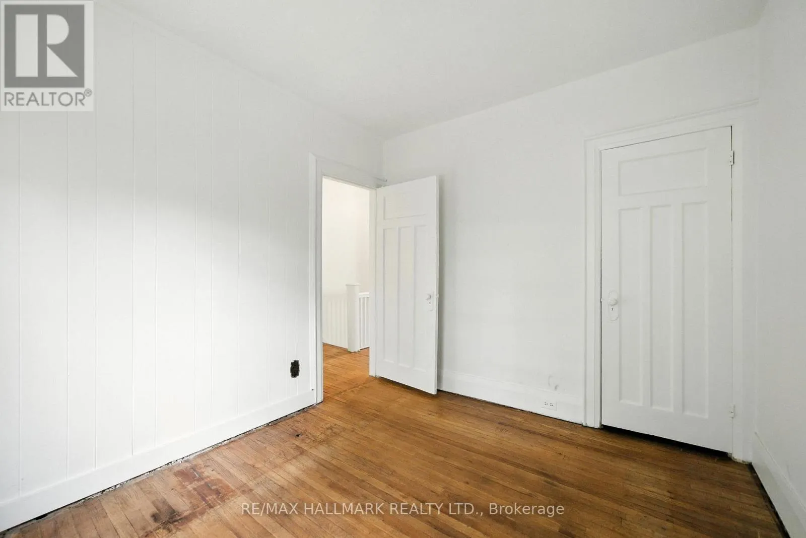 49 RAWLINSON AVENUE