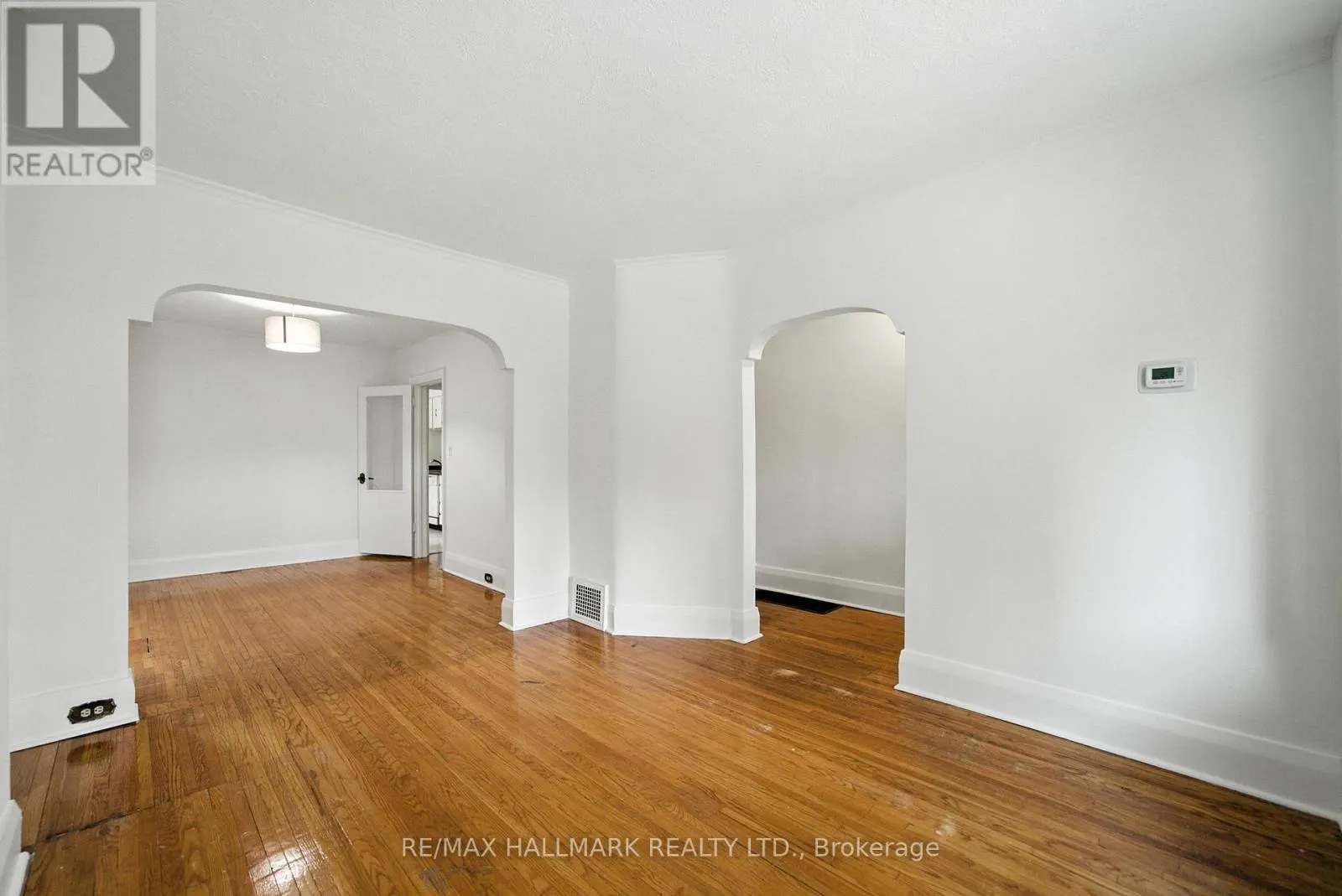 49 RAWLINSON AVENUE