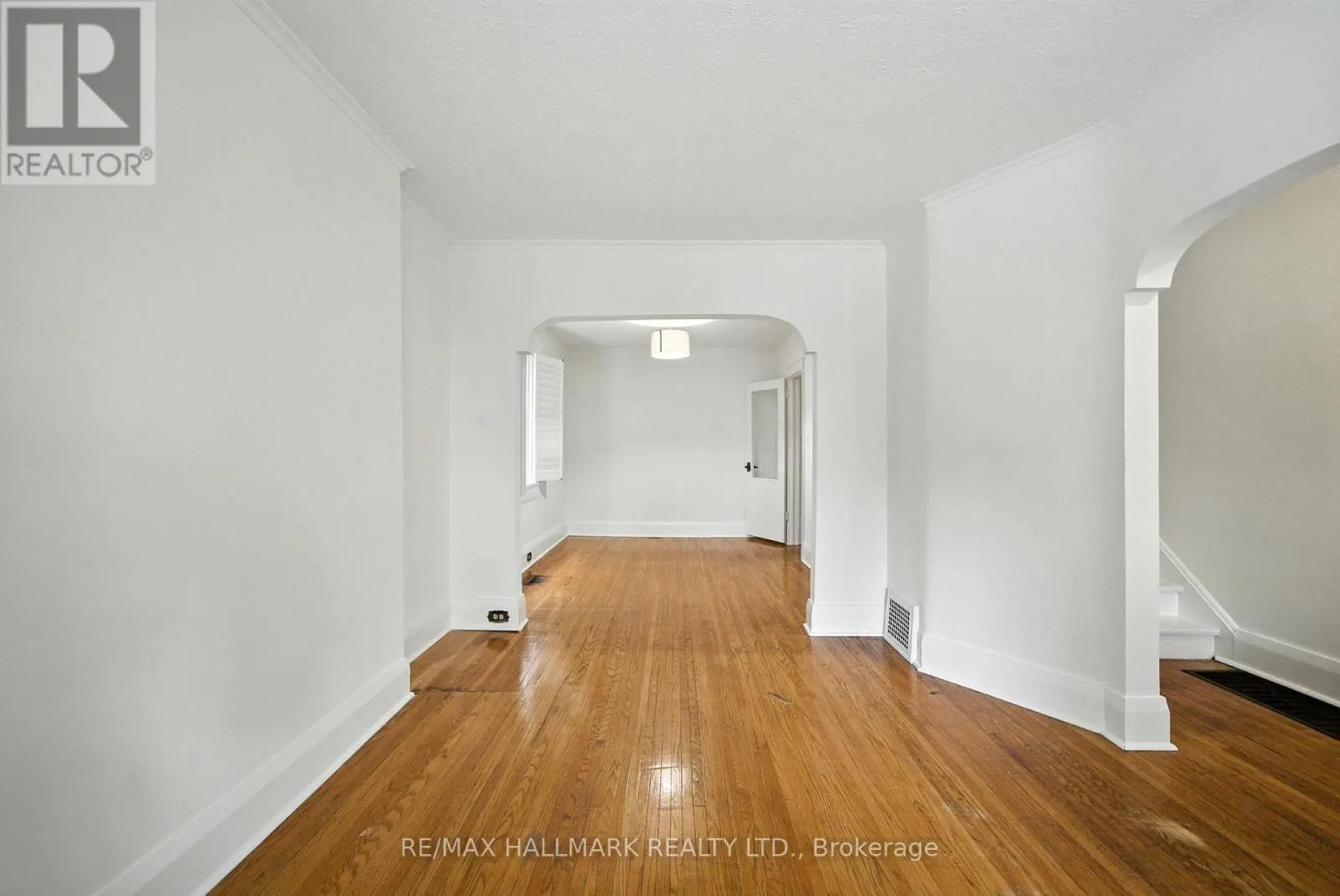 49 RAWLINSON AVENUE