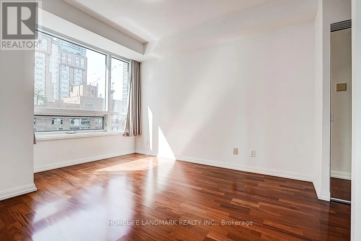 1711 - 111 ELIZABETH STREET