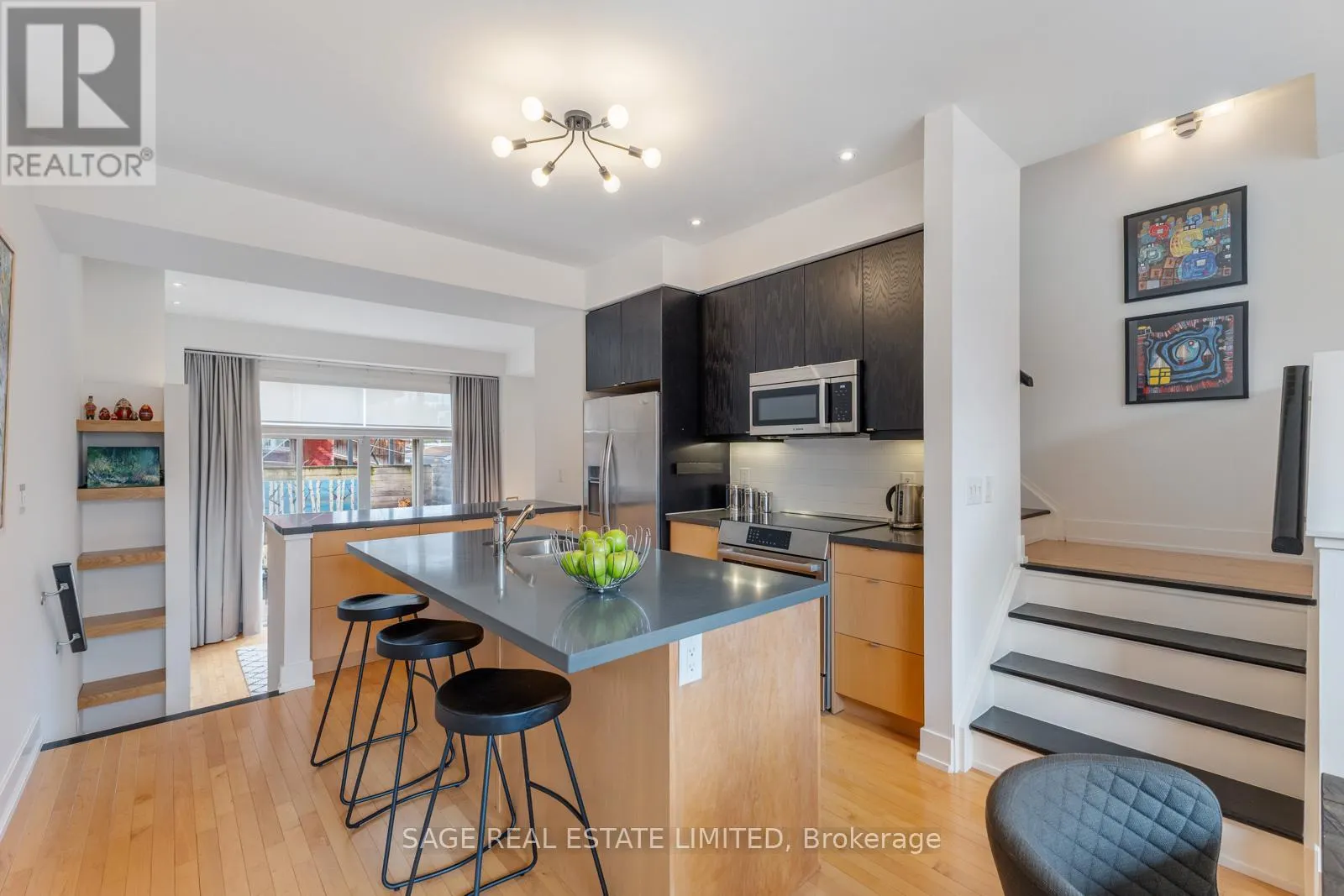6 - 10A CECIL STREET