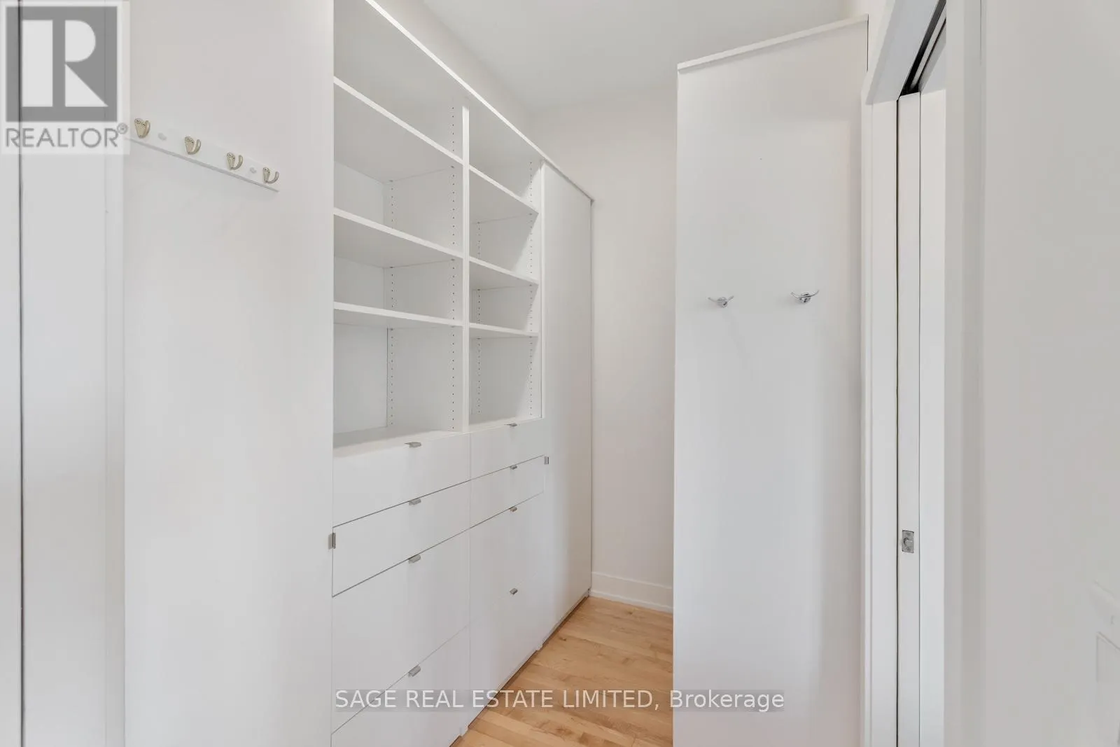 6 - 10A CECIL STREET