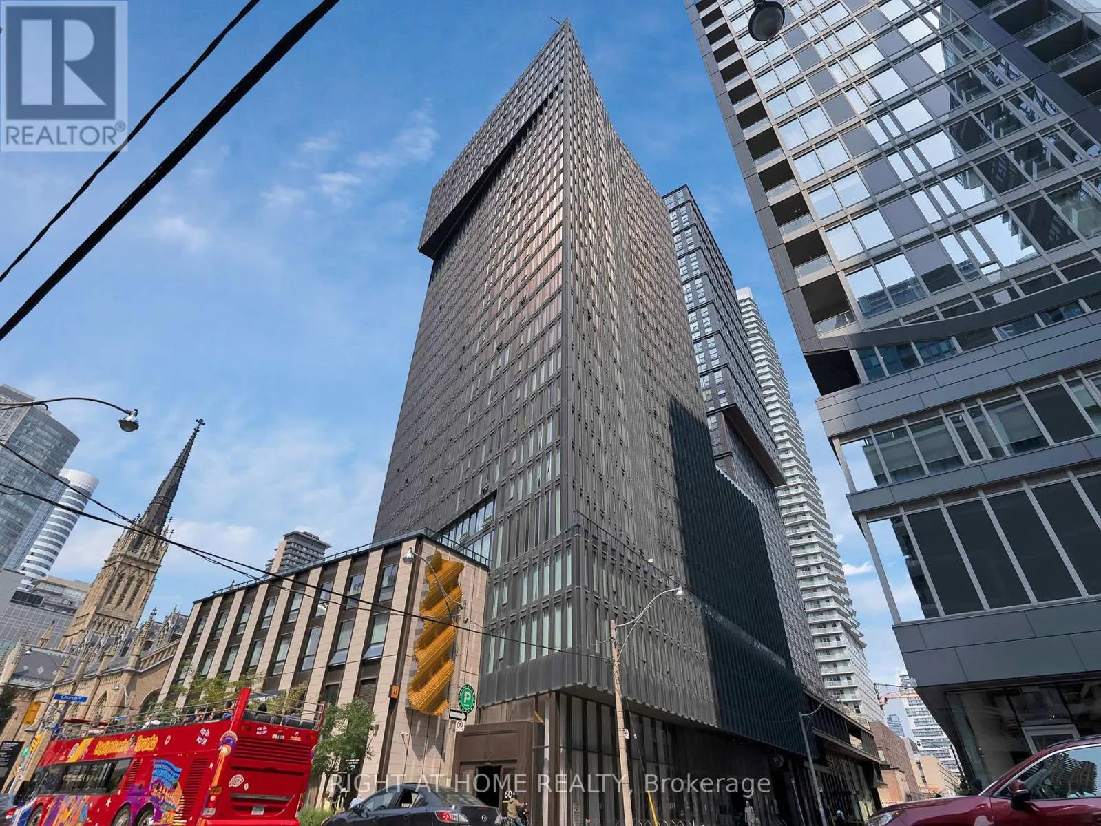 506 - 60 SHUTER STREET