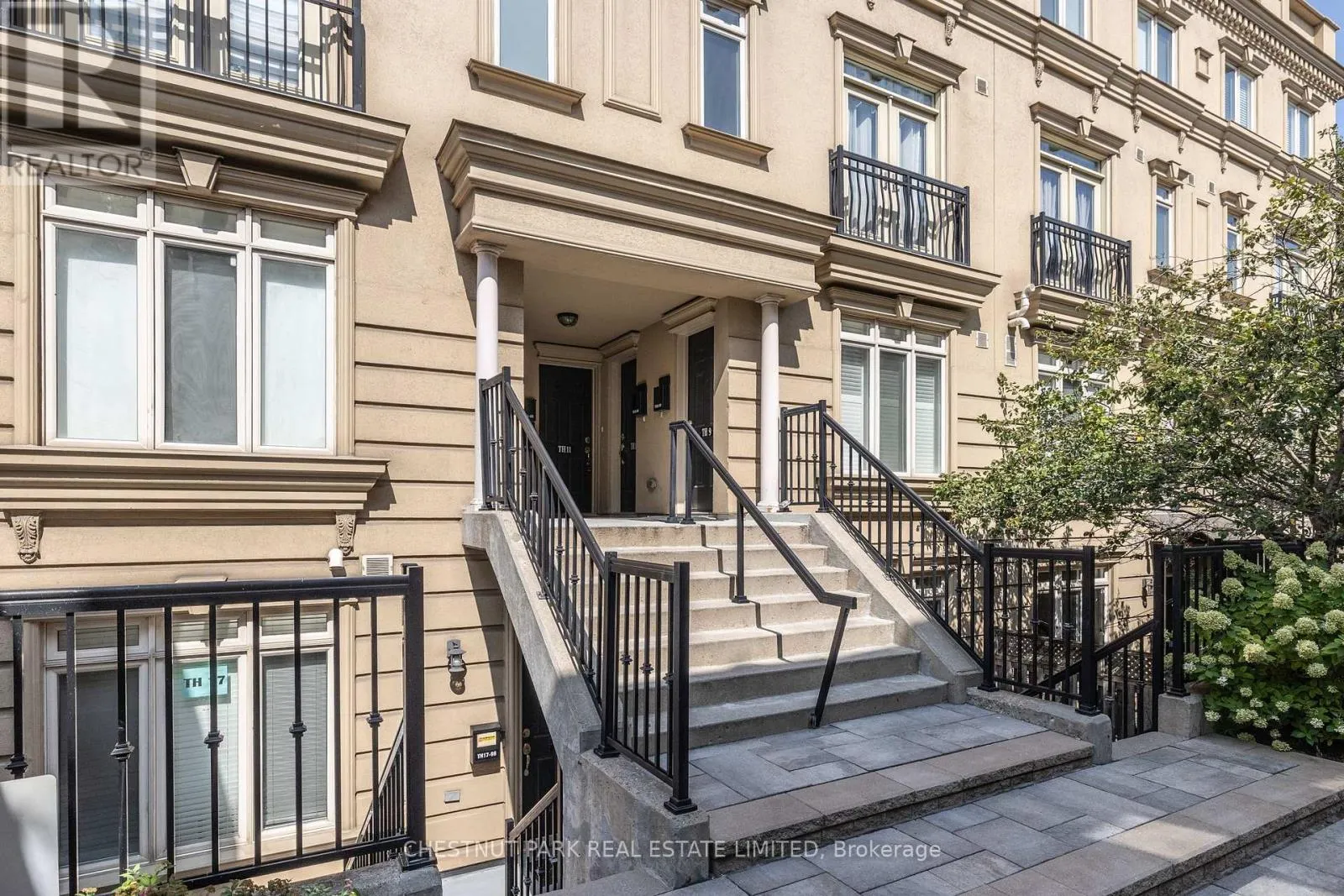 11 - 98 CARR STREET