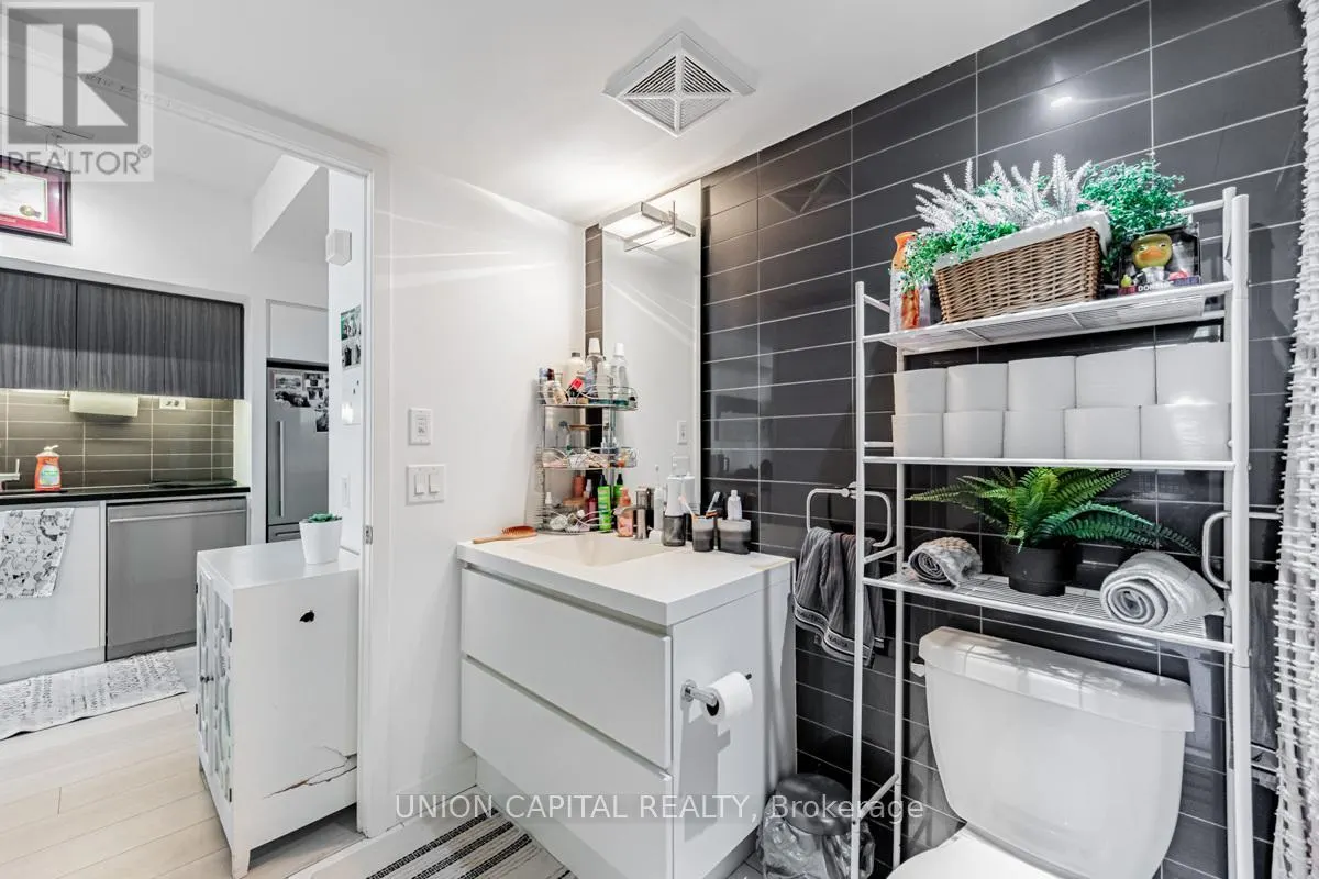 612 - 75 QUEENS WHARF ROAD