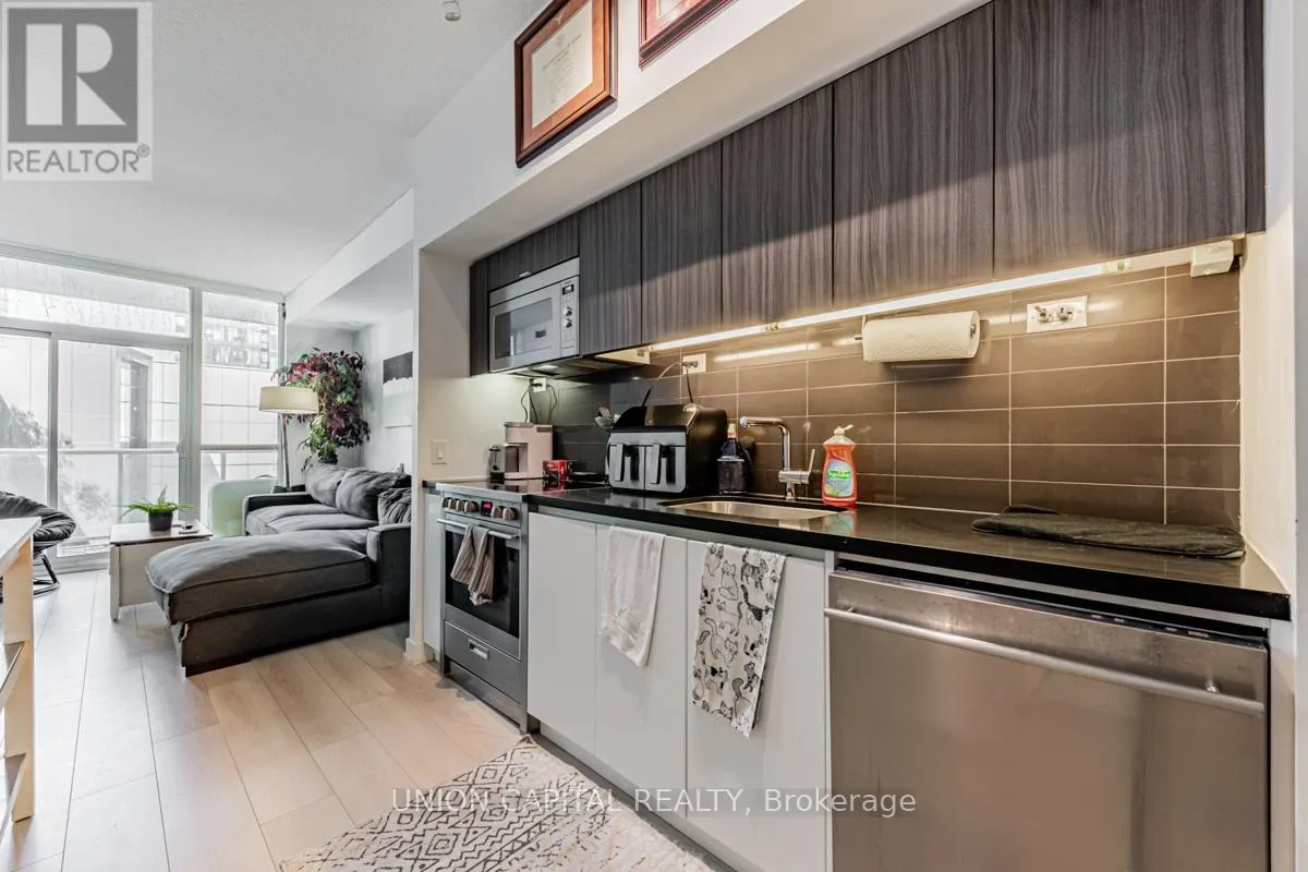 612 - 75 QUEENS WHARF ROAD