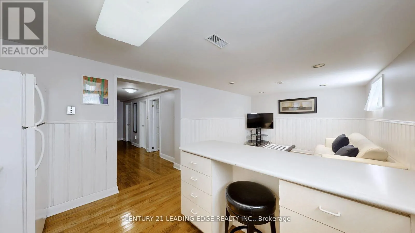 BASEMENT - 131 FLORENCE STREET