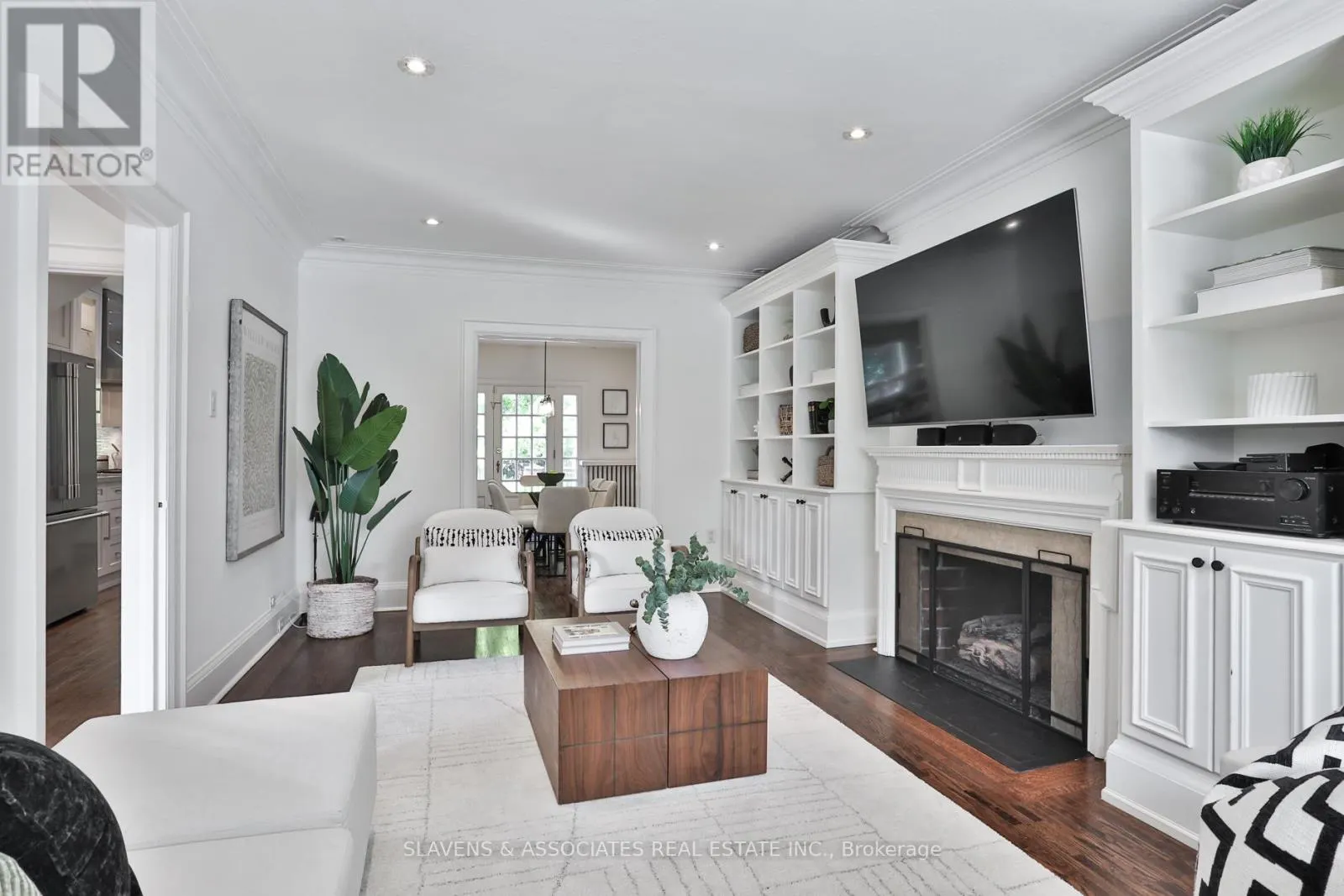 205 STRATHEARN ROAD
