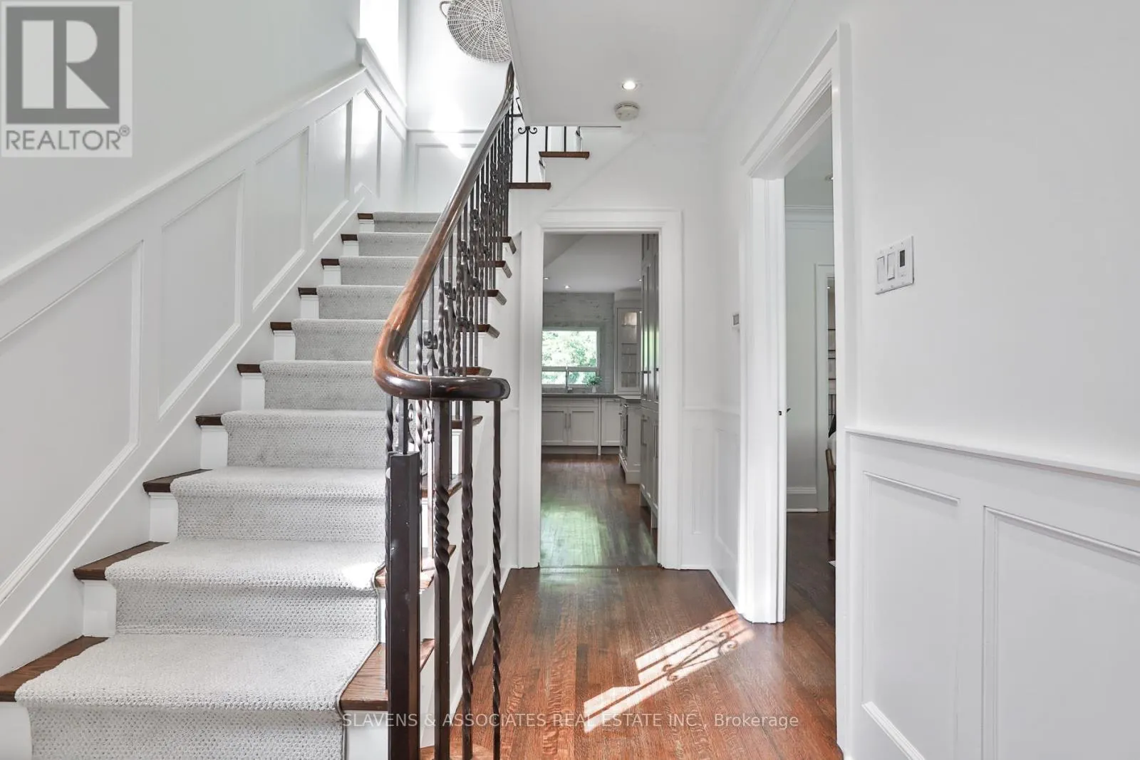 205 STRATHEARN ROAD