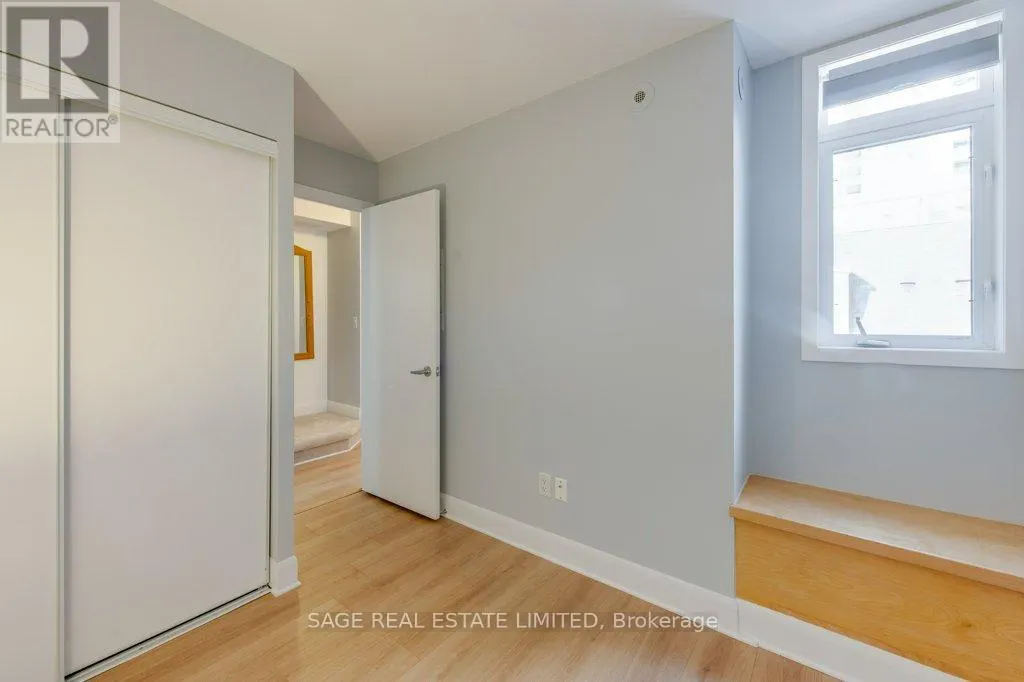 338 - 415 JARVIS STREET