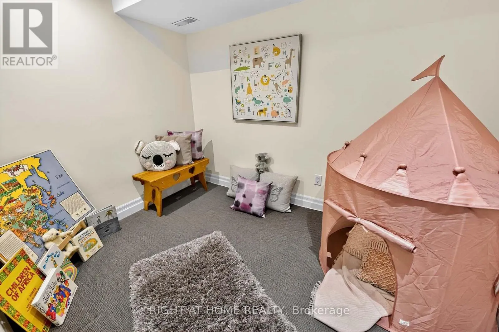 242 WALMER ROAD