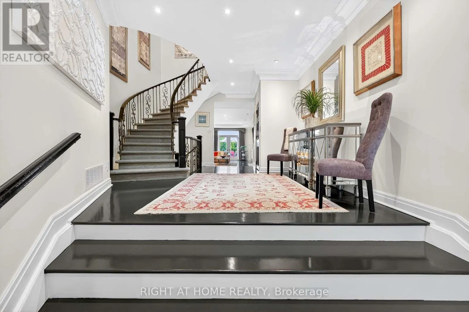 242 WALMER ROAD